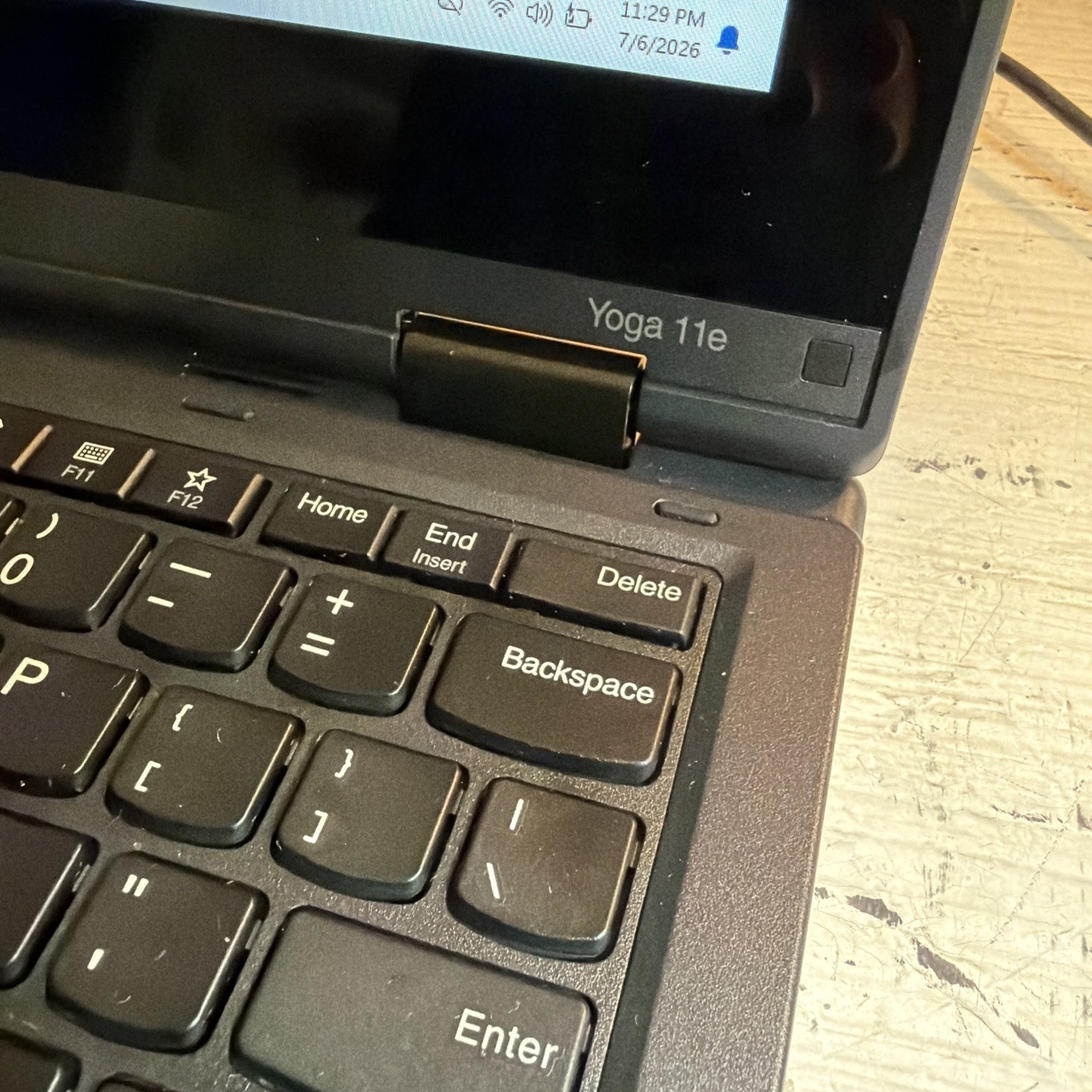 Lenovo Yoga 11E(5th Gen)Touch 2-in-1 Laptop Intel N4120 4GB RAM/128GB SSD WIN 11