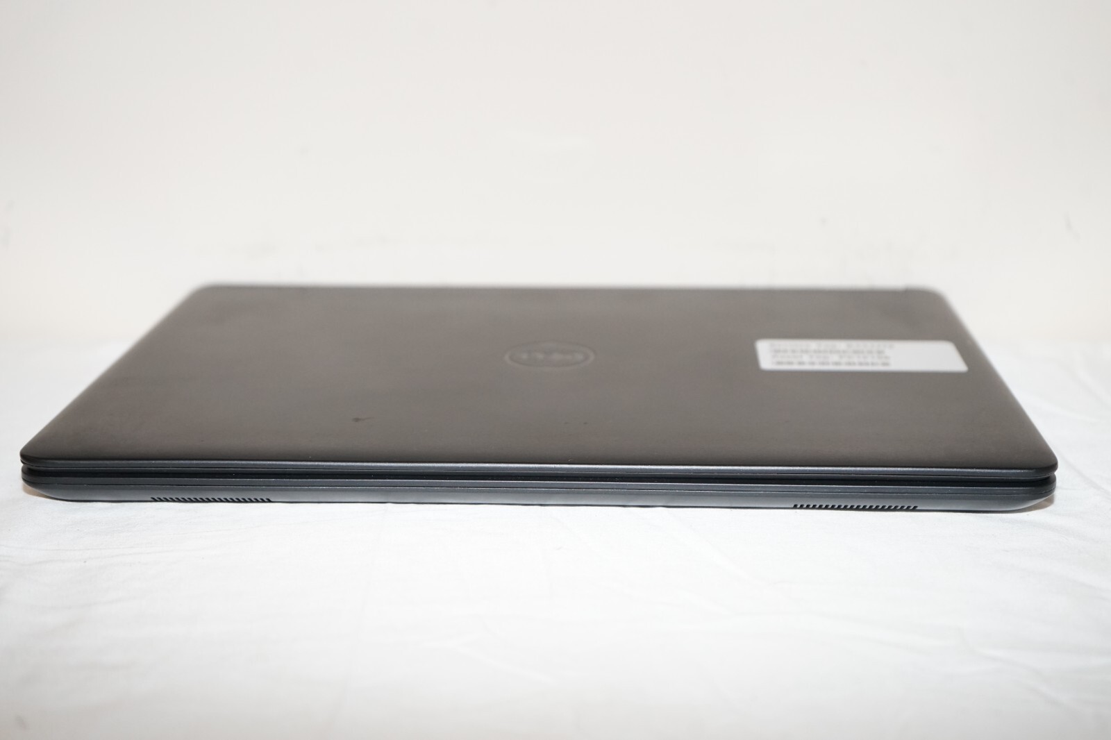 ^ Dell Latitude E7450 14″ Intel i7-5600U @ 2.60GHz 4GB Ram No HD #C1597