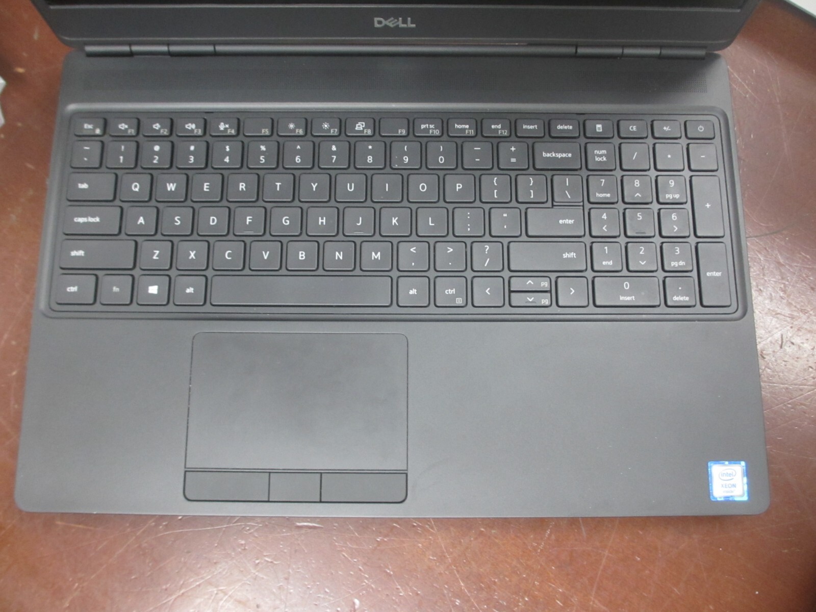 Dell Precision 7550 Xeon W-10855M 2.80GHz 32GB 512GB SSD Ubuntu T2000 Laptop +AC