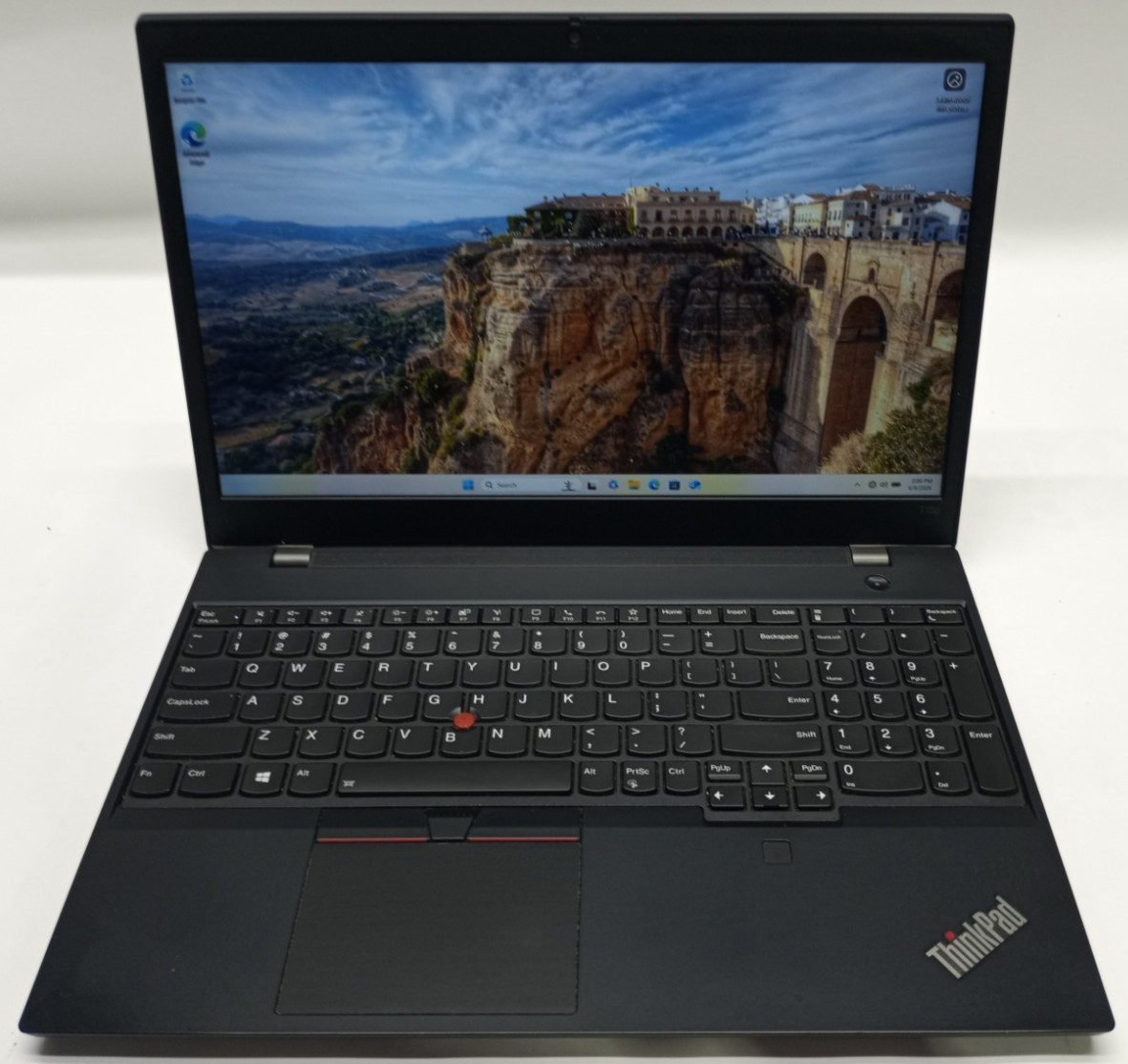 Lenovo ThinkPad T15p Gen 1 15.6″ i5-10300H@2.50 16GB/256GB NVMe Win11Pro MC444*!