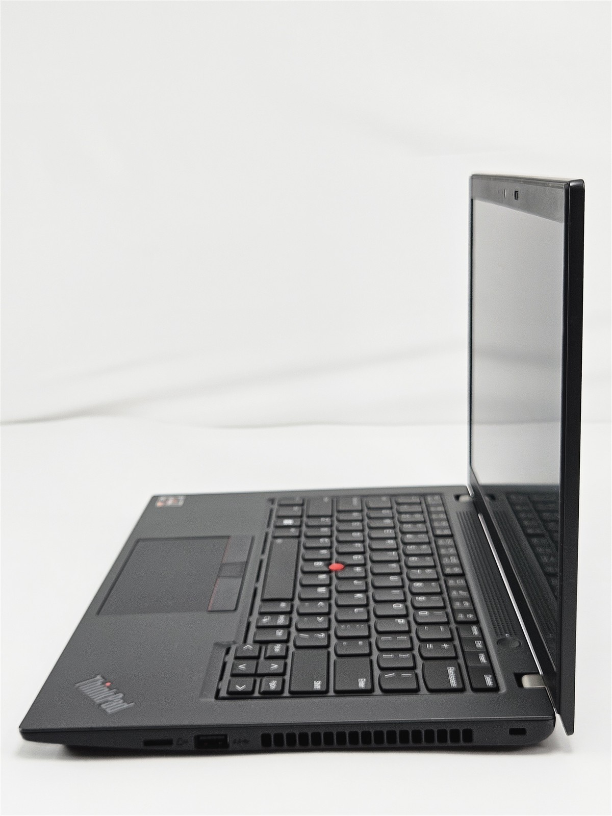Lenovo ThinkPad L14 21H5 14″ Ryzen 5 Pro 7530U 16GB RAM No Storage Thunder Black