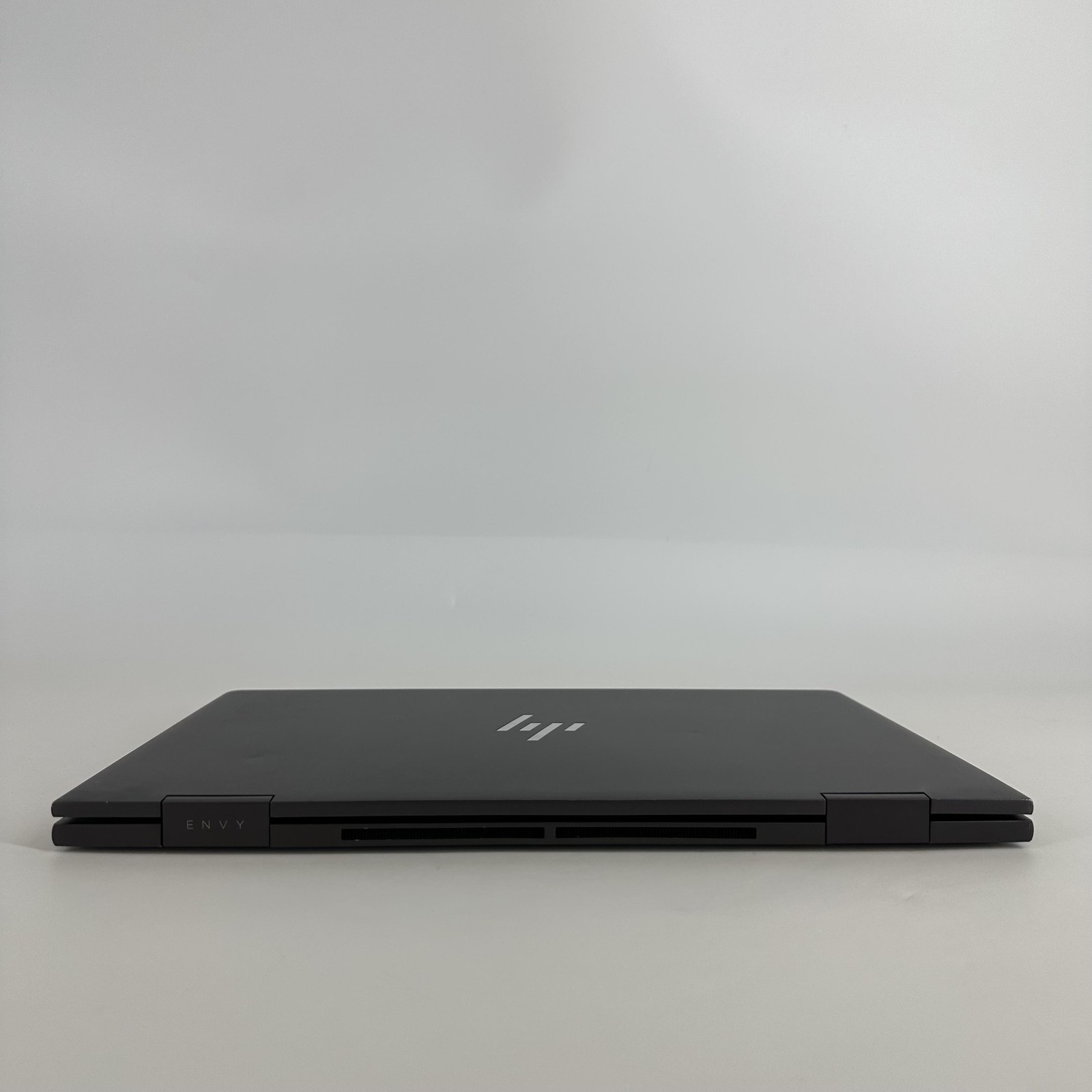HP Envy x360 15.6 FHD TOUCH 2.0 GHz Ryzen 7 5825U 12GB 512GB SSD Good