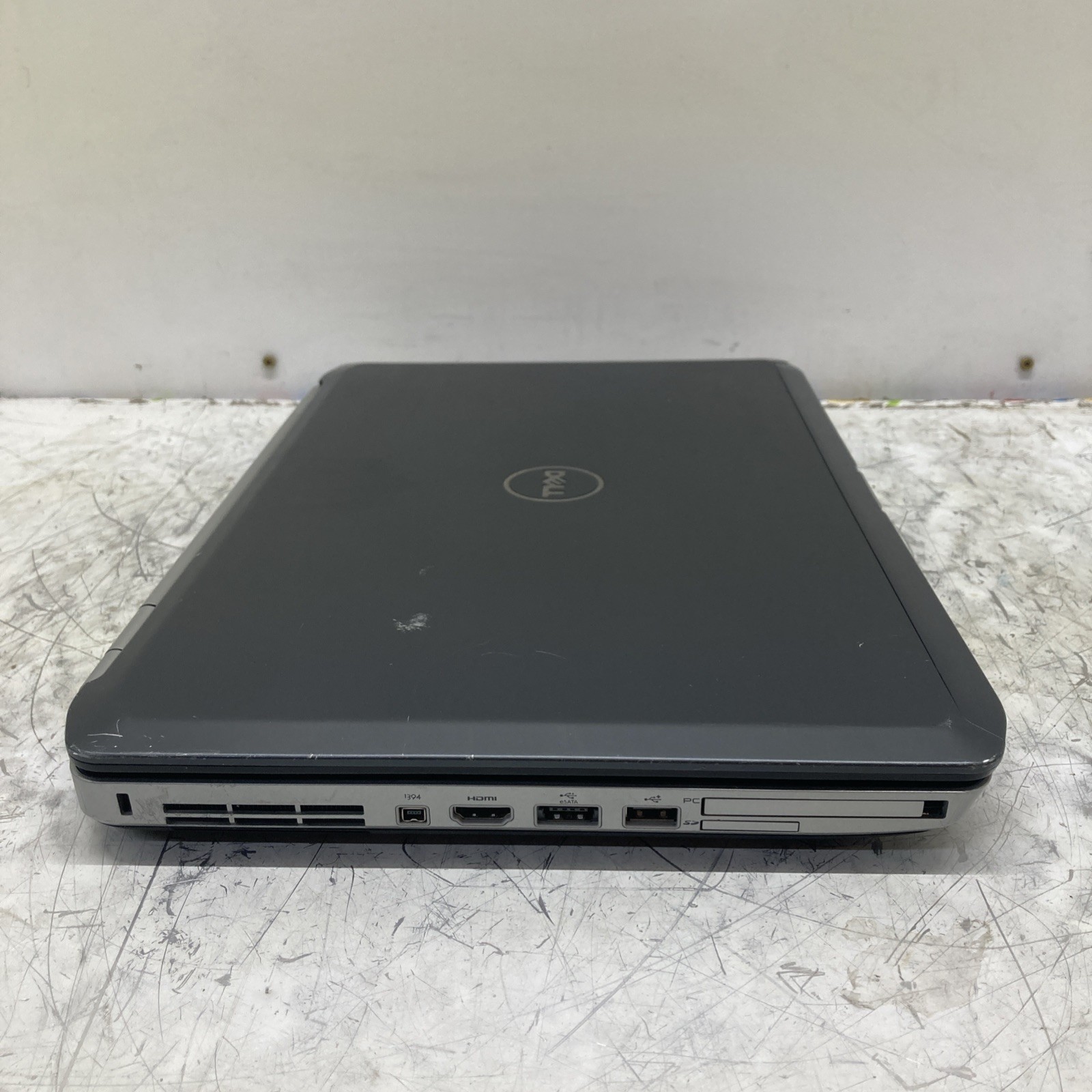 Dell Latitude E5520 Intel Core i5-2520M 2.5 GHz 4Gb RAM No HDD Boot to BIOS