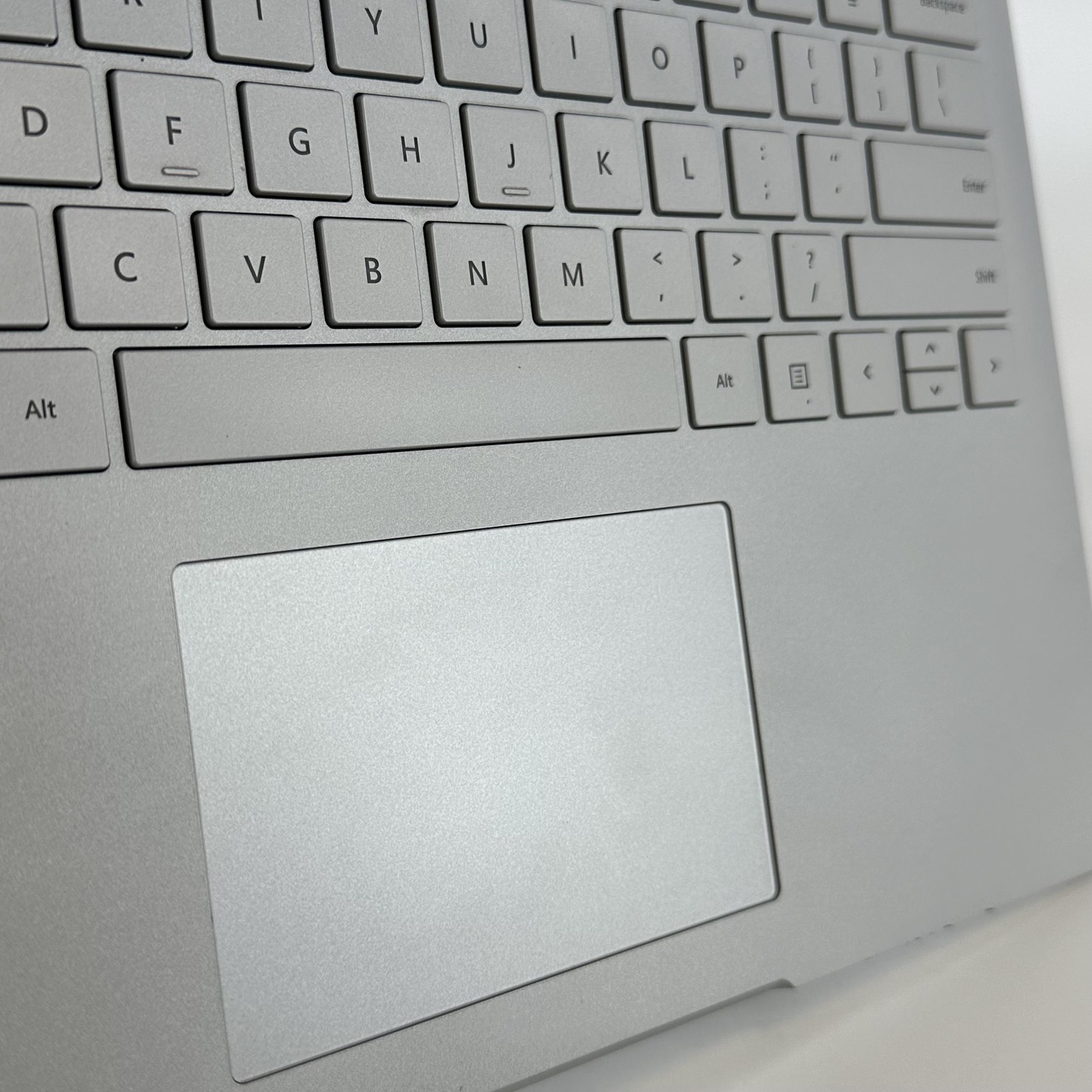 Microsoft Surface Book 2 13.5 QHD+ TOUCH i7-8650U 1.90GHz 16GB 512GB GTX 1050