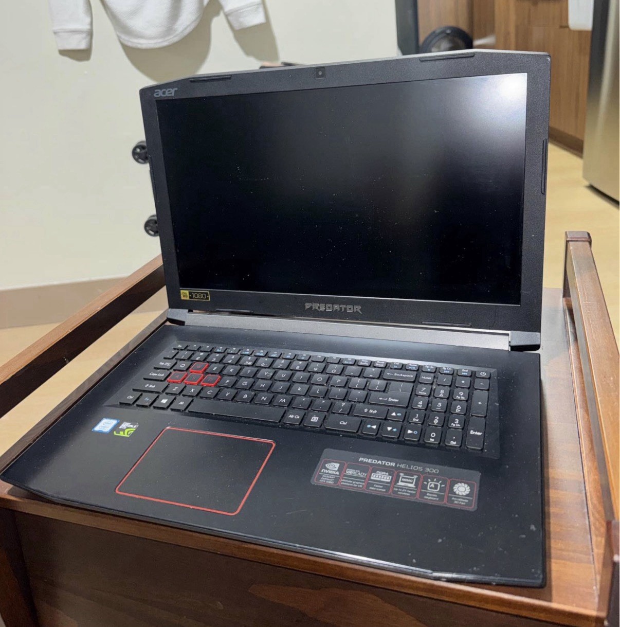 OPEN TO OFFERS Acer Predator Helios 300 Gaming Laptop i7 16GB GTX 1060 1TB SSD