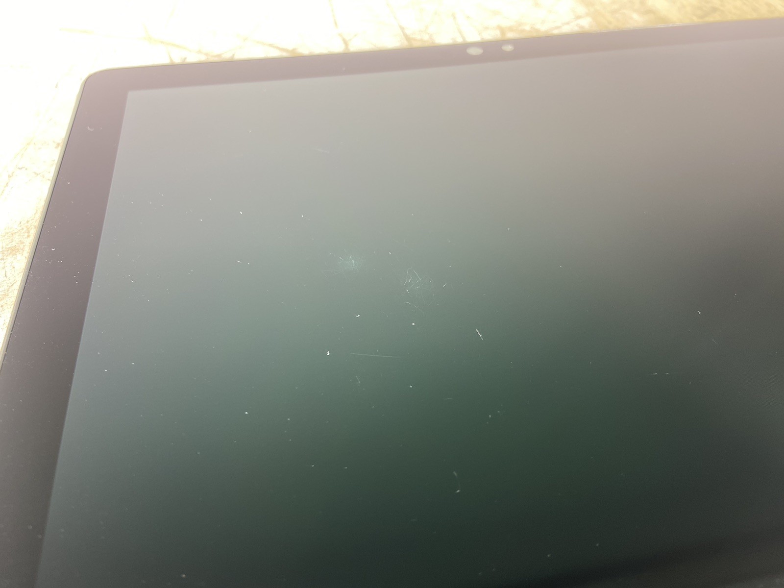 DELL LATITUDE 7200 2-IN-1 i5-8365U @ 1.60GHZ, 8GB RAM, NO HDD/OS – (FOR PARTS)