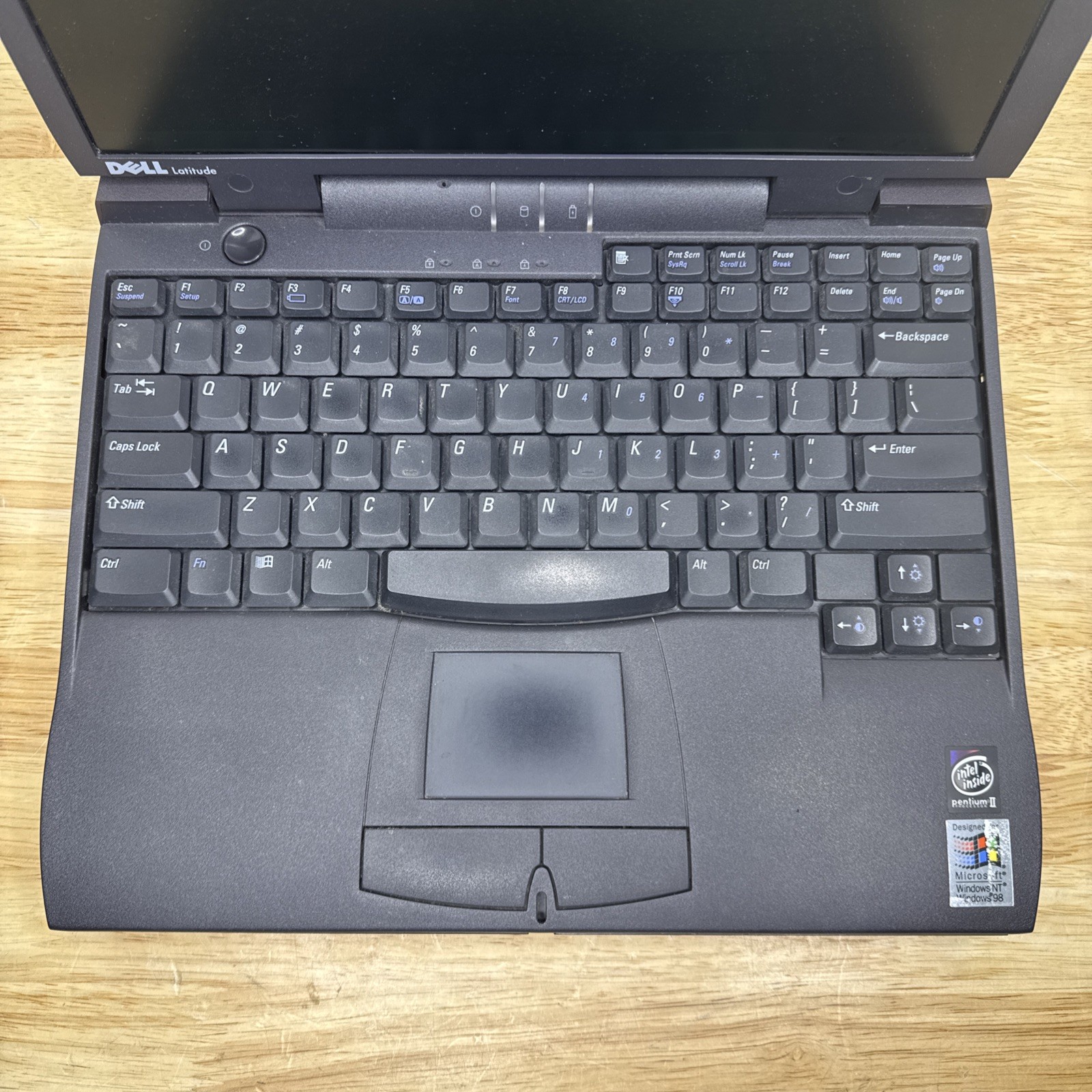 Vintage Dell Latitude CPi A366XT Pentium II 366MHz XP Pro Office 97 Complete Kit