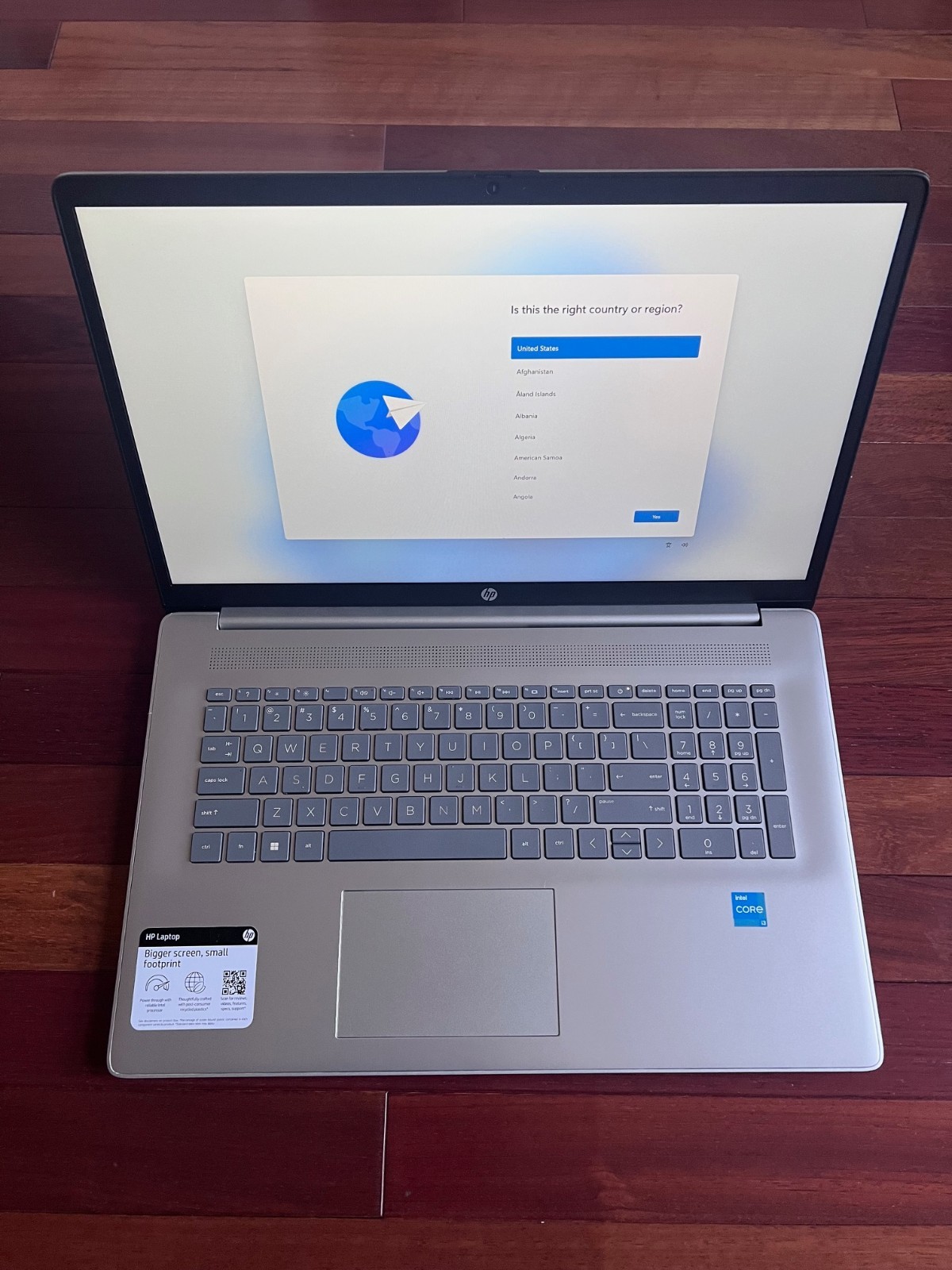 HP 17-cn2083dx 17.3″ FHD Intel Core i3-1215U 1.2GHz 16GB RAM 512GB Silver