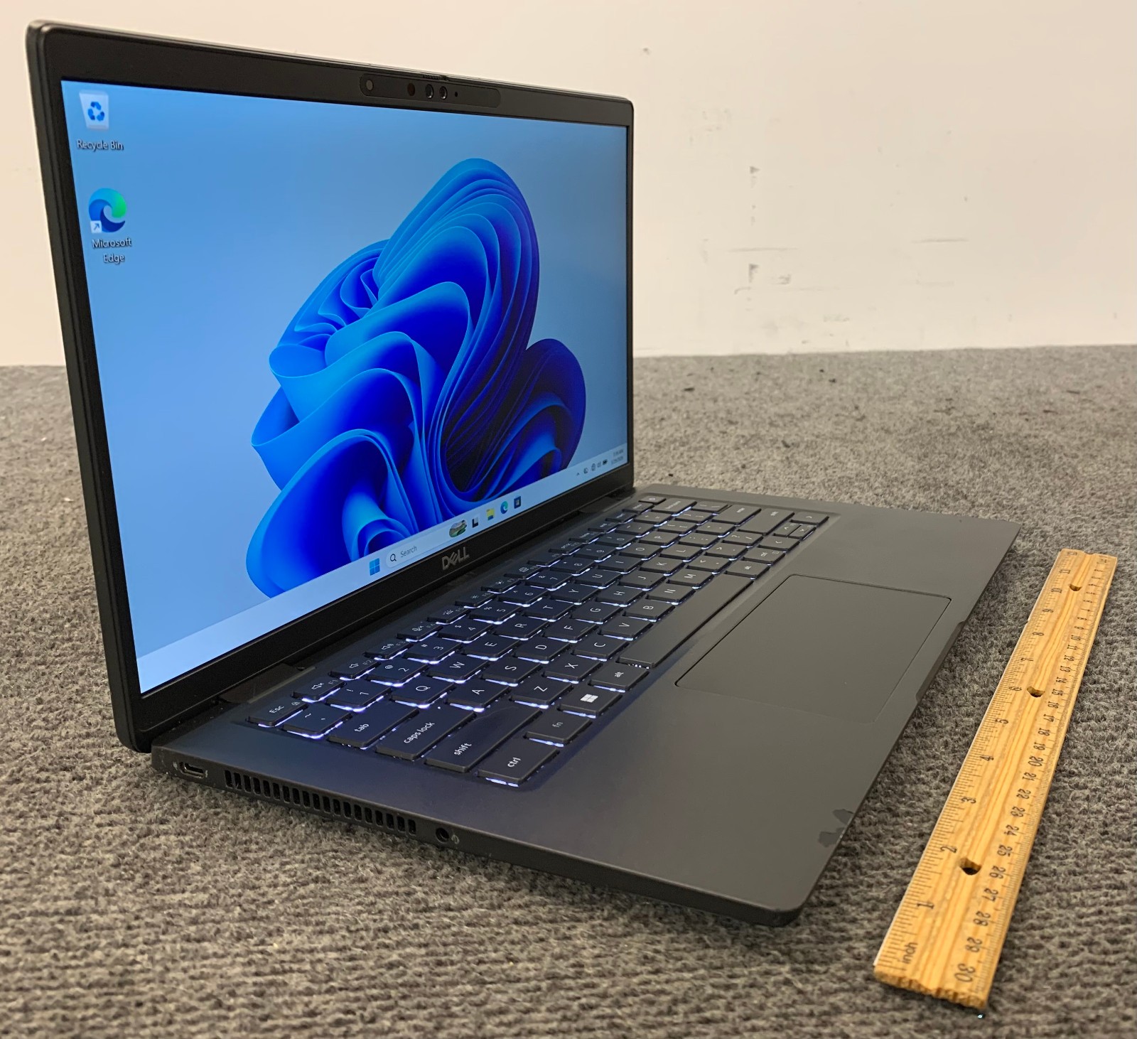 Dell Latitude 7430 14″ Laptop i7-1265U 16GB RAM 1TB NVMe, As Is