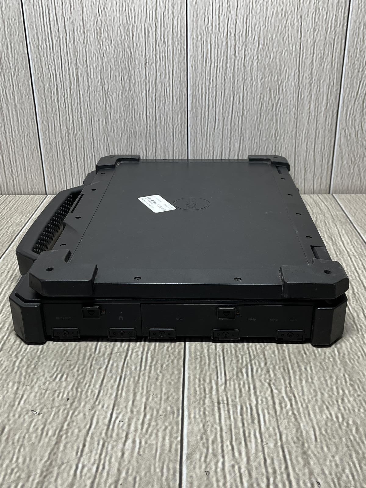 Dell Latitude Rugged 7414 i5-6th Gen 8GB 500GB SSD Sata Win 10 Pro