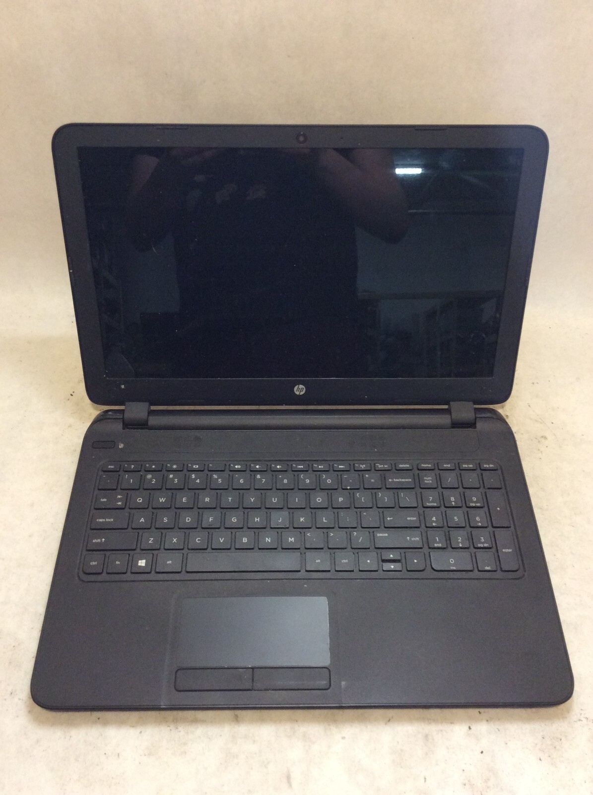 HP Notebook 15-f004dx Laptop 15″ AMD E1-2100 WON’T TURN ON -PP