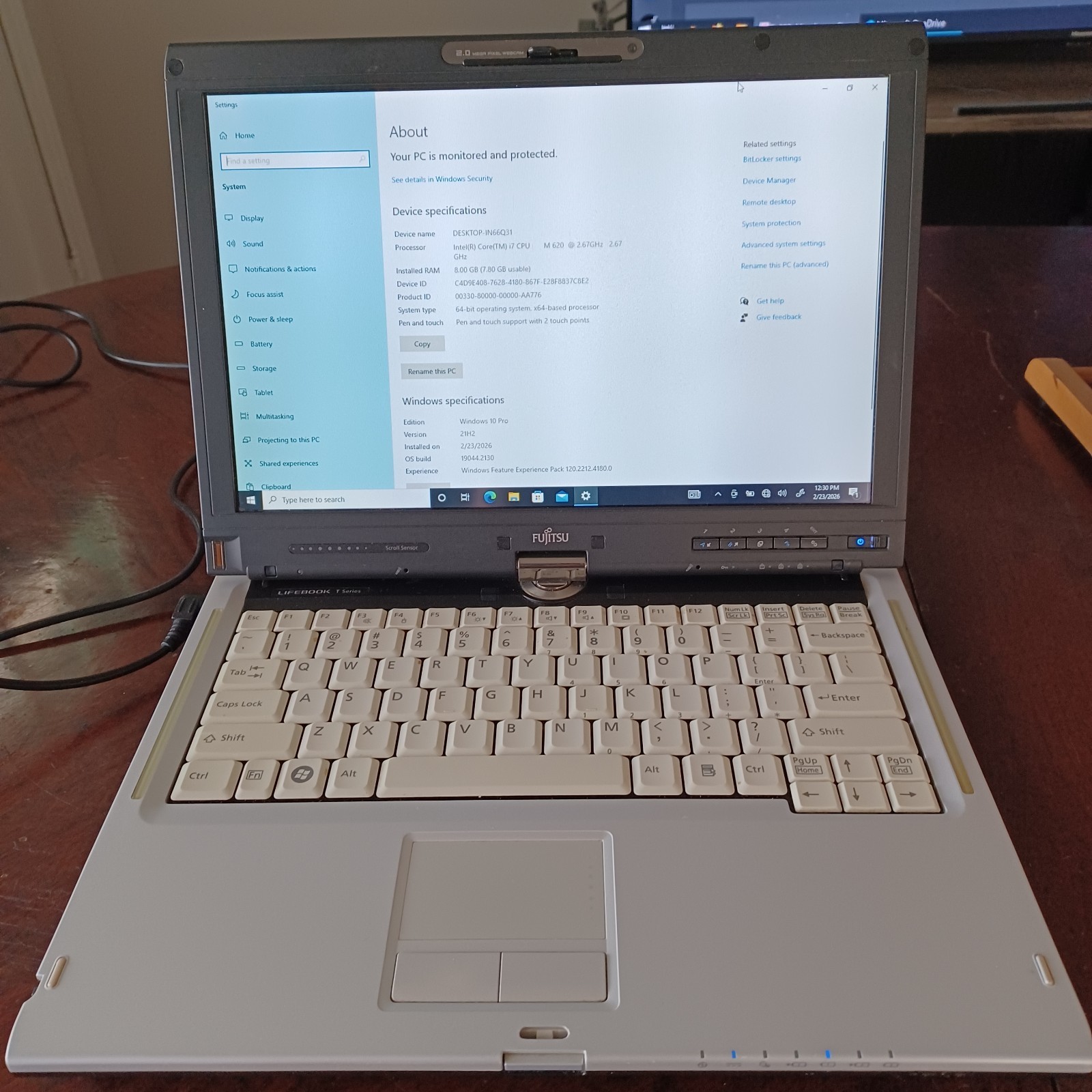 Fujitsu Lifebook T900 Intel Core i7 CPU M 620 2.67GHz 8GB RAM 231 GB HDD DVD RW