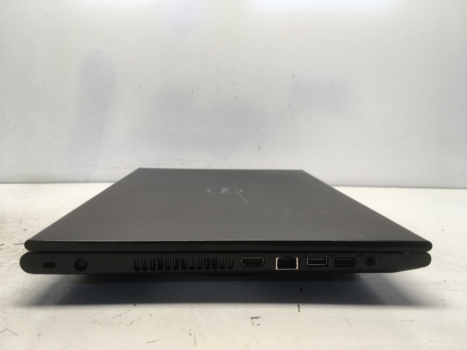 Dell Inspiron 3542 Intel i3-4030U 1.9GHz 8 GB NO HDD No Batt