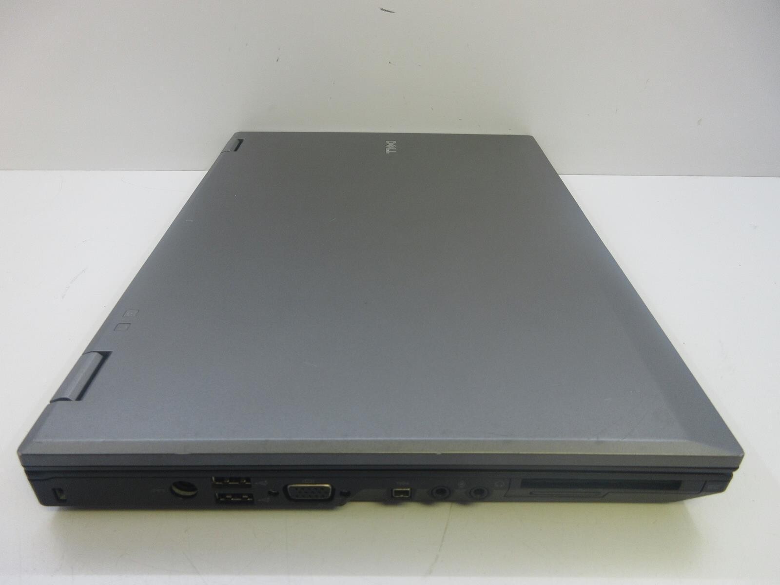 Dell Latitude E5410 i7-M620 4GB 250GB HDD DVD WiFi Win 7 Office 2010