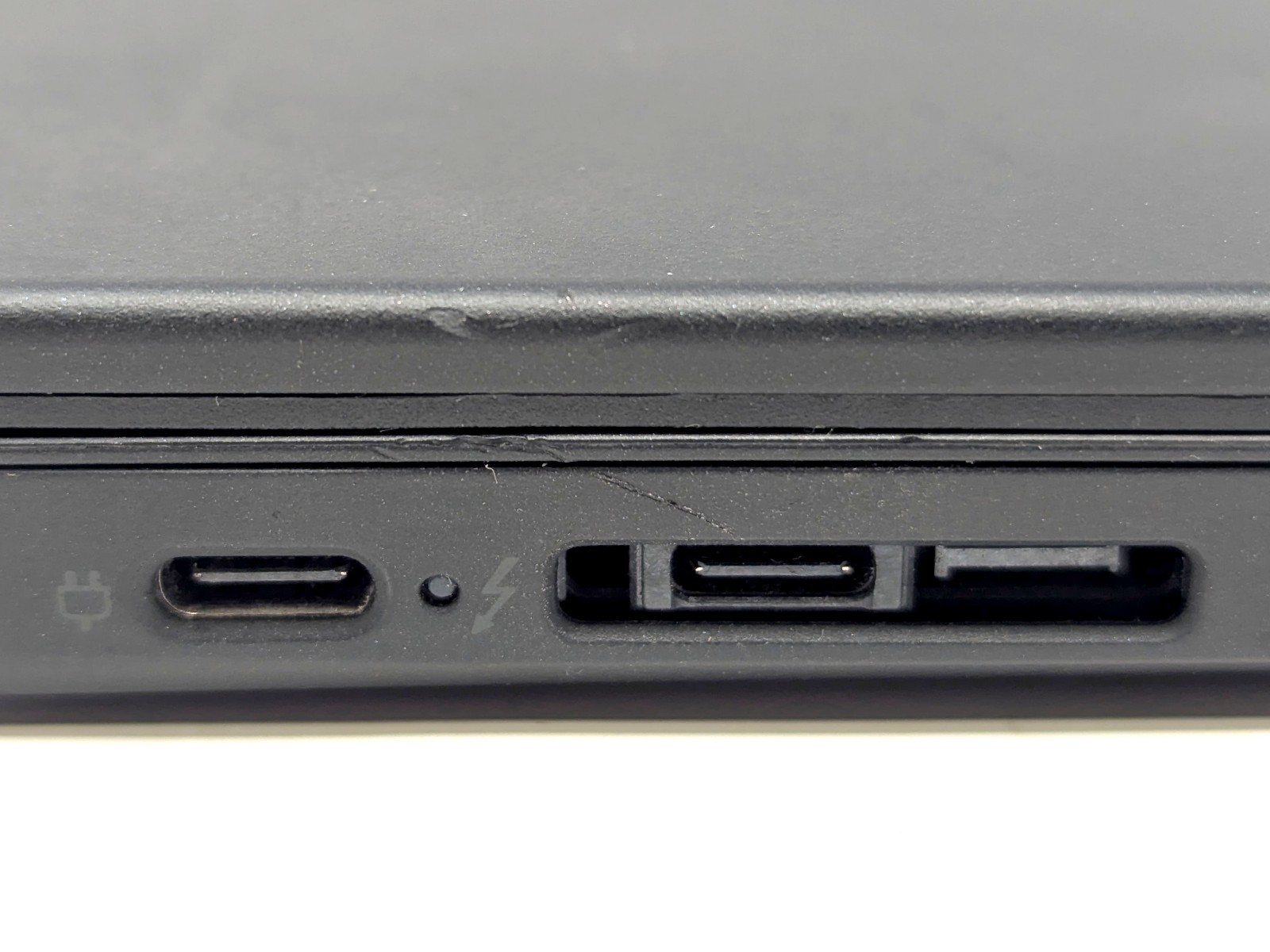Lenovo ThinkPad T14 Gen 1 – 14″ Intel Core i5-10210U 1.6GHz 8GB RAM No OS/AC/SSD