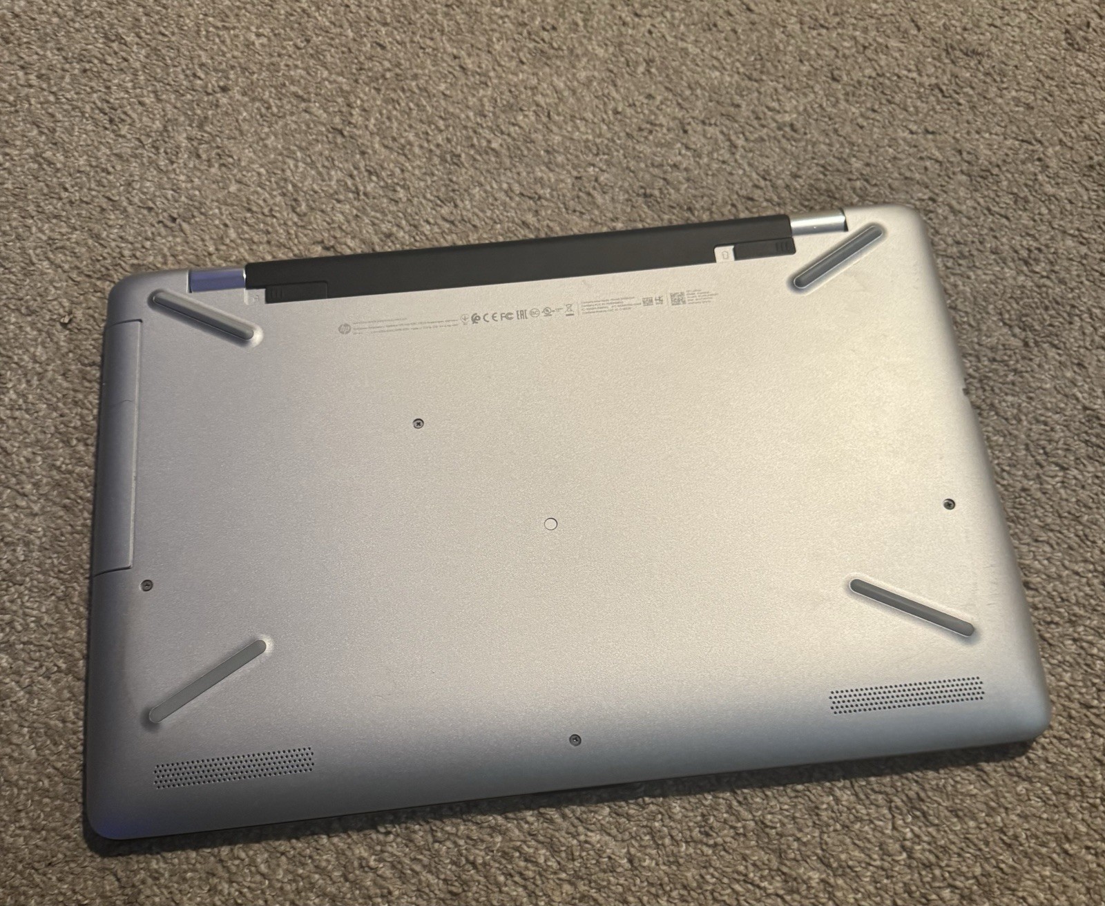 HP Model 17-bs062st w/i5-7200U, 8GB RAM, 1TB HDD, 17″ Laptop