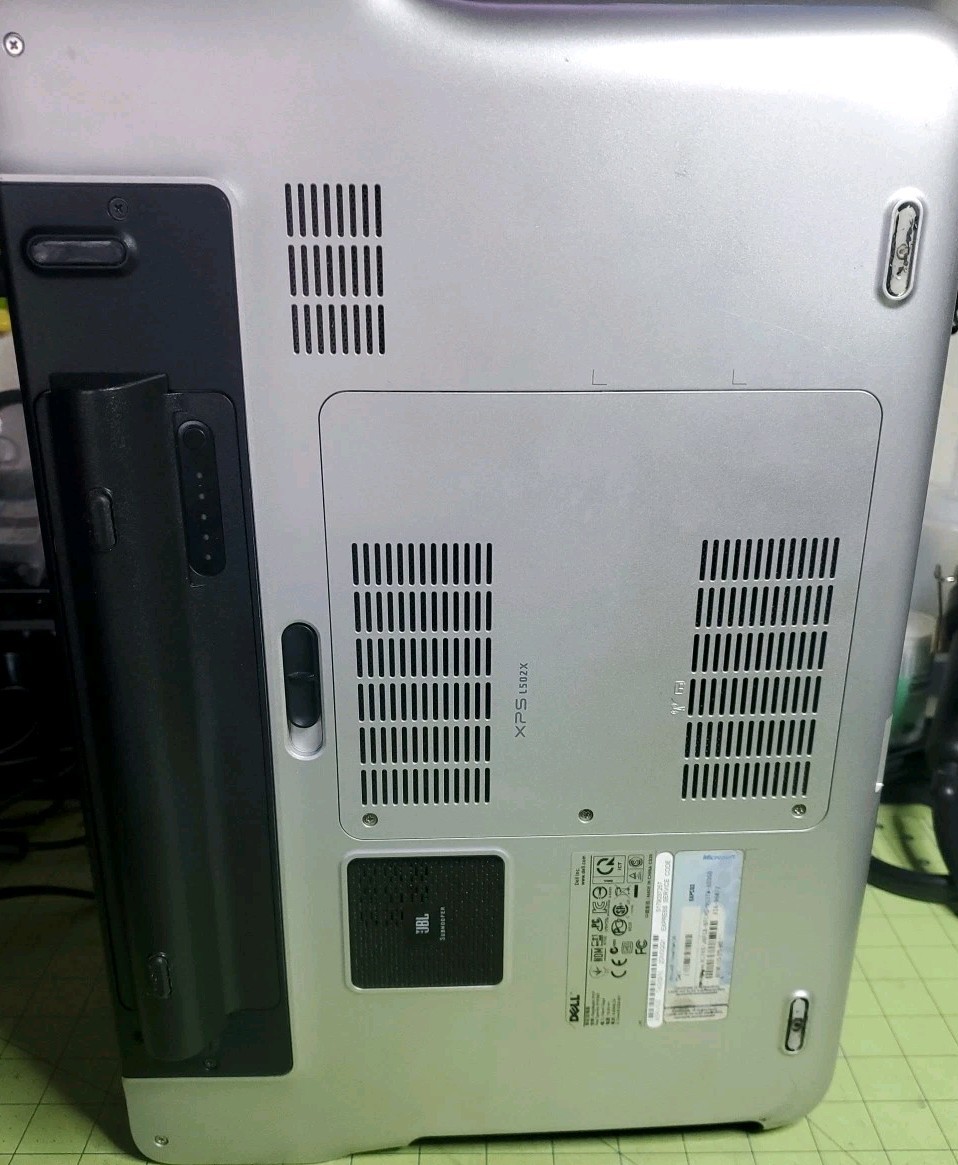 Dell XPS L502X Gaming Laptop 16GB 120GB SSD Core i7 NVIDIA GT 525M 1GB.