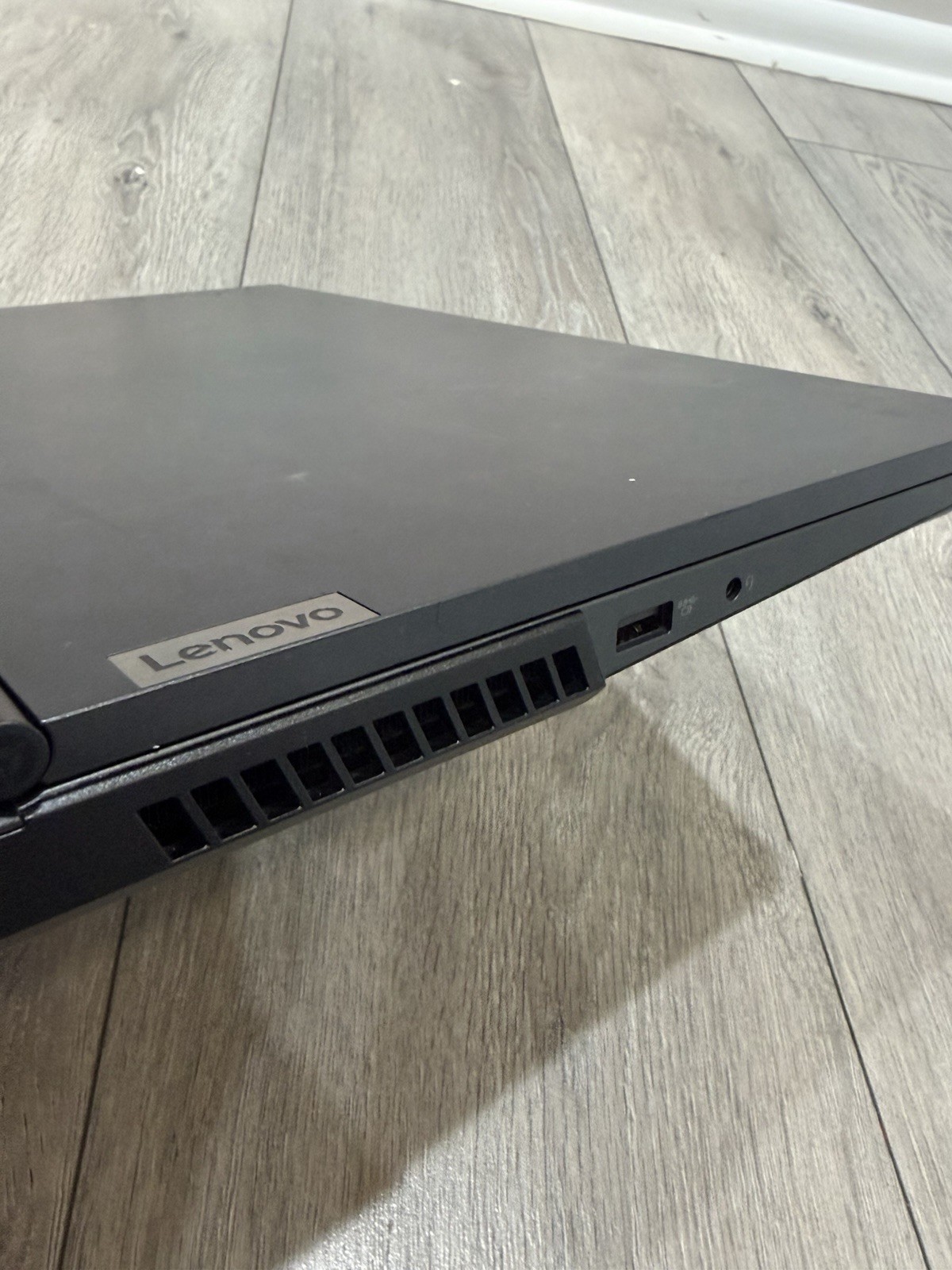 Lenovo Legion 5 15IMH05 Gaming Laptop i7-10750H GTX 1650 Ti 16GB RAM 512GB SSD