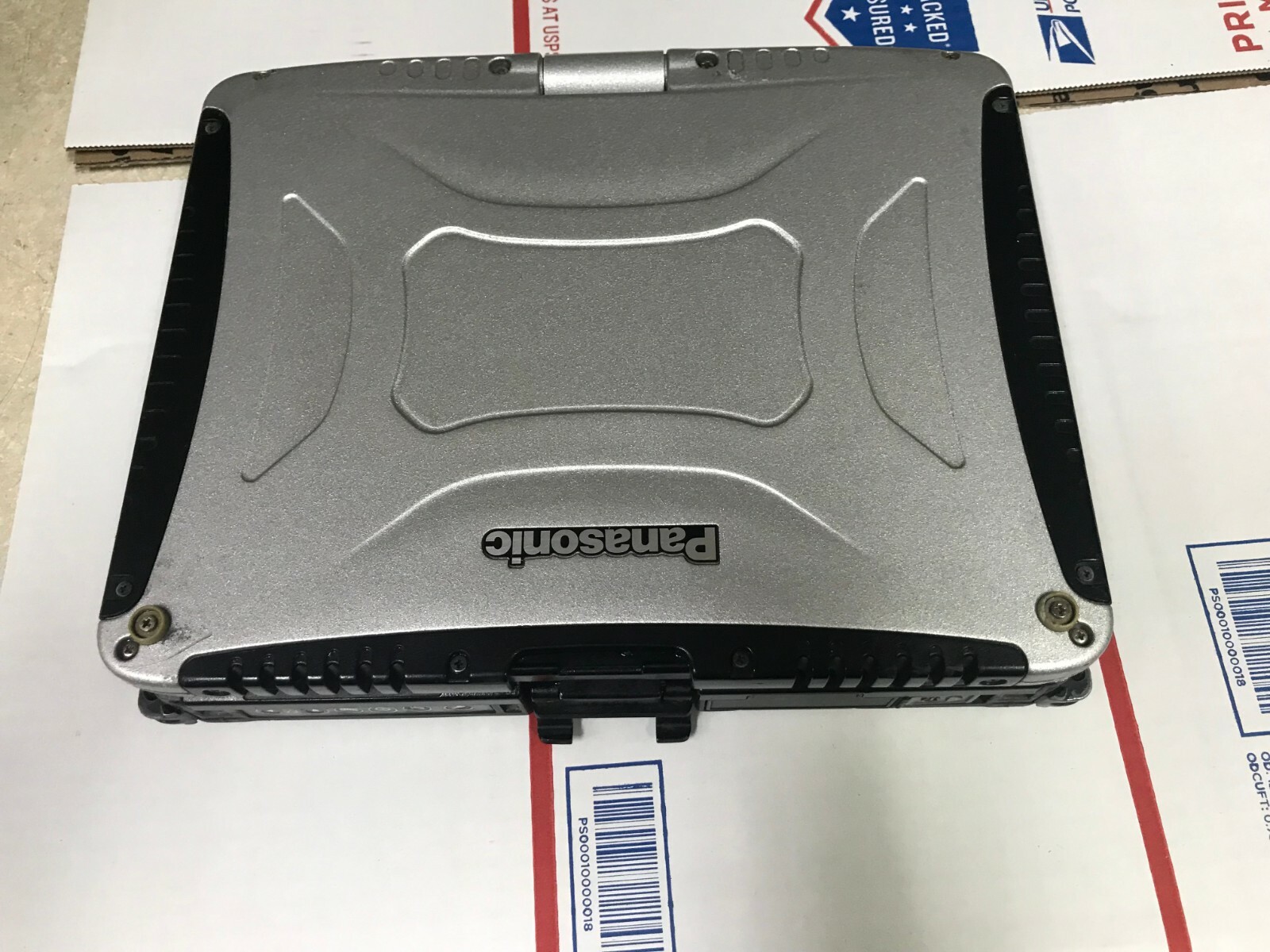 Panasonic Toughbook CF-19 MK4 i5 1.2ghz 4GB 256 GB SSD, TOUCH, 10 PRO