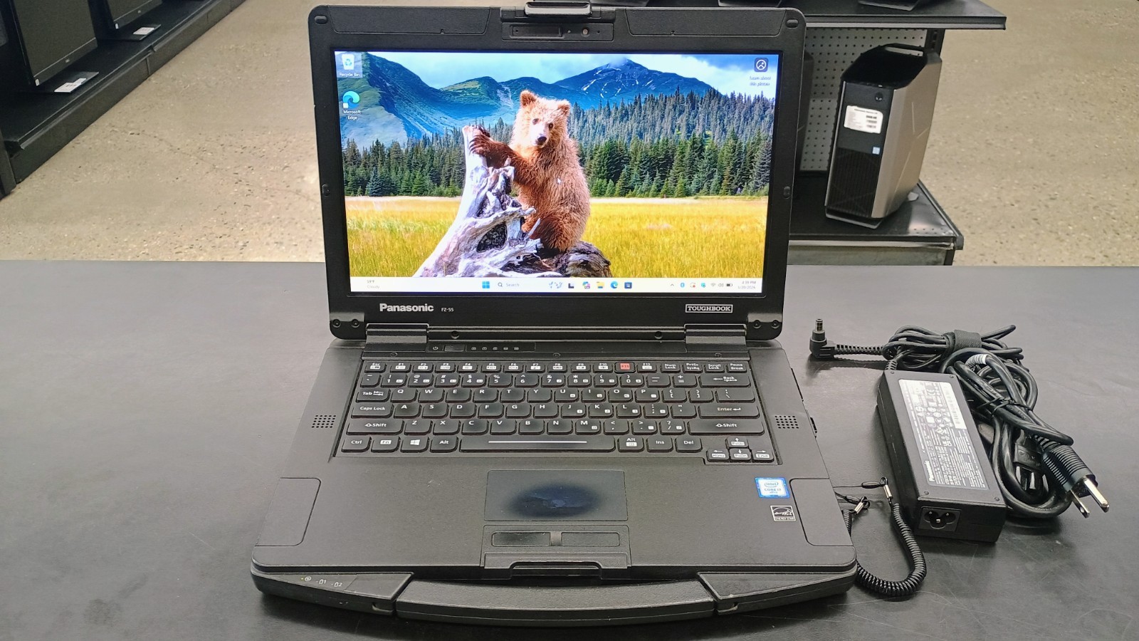 Panasonic Toughbook FZ-55 i7-8665U 1.90Ghz – 16GB RAM – 512GB SSD – Touch