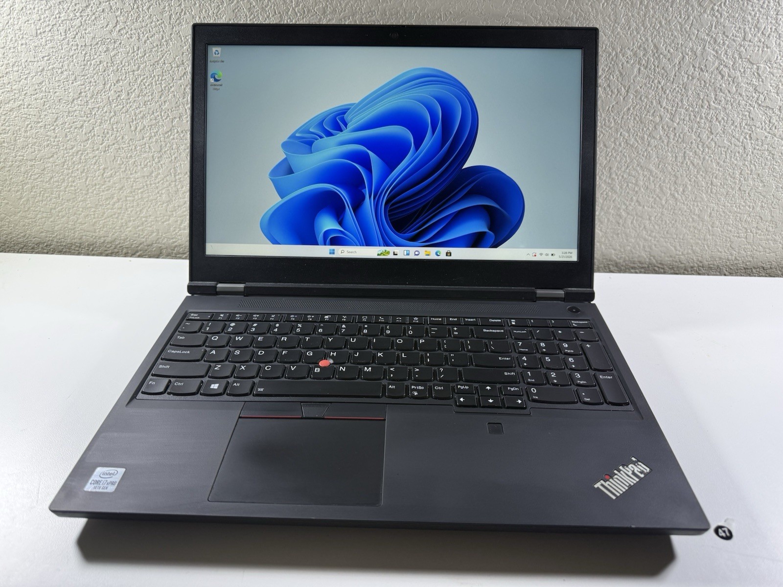 LENOVO THINKPAD P15 GEN 1 | CORE I7-10850H 512GB 16GB RAM WIN 11 NVIDIA T1000