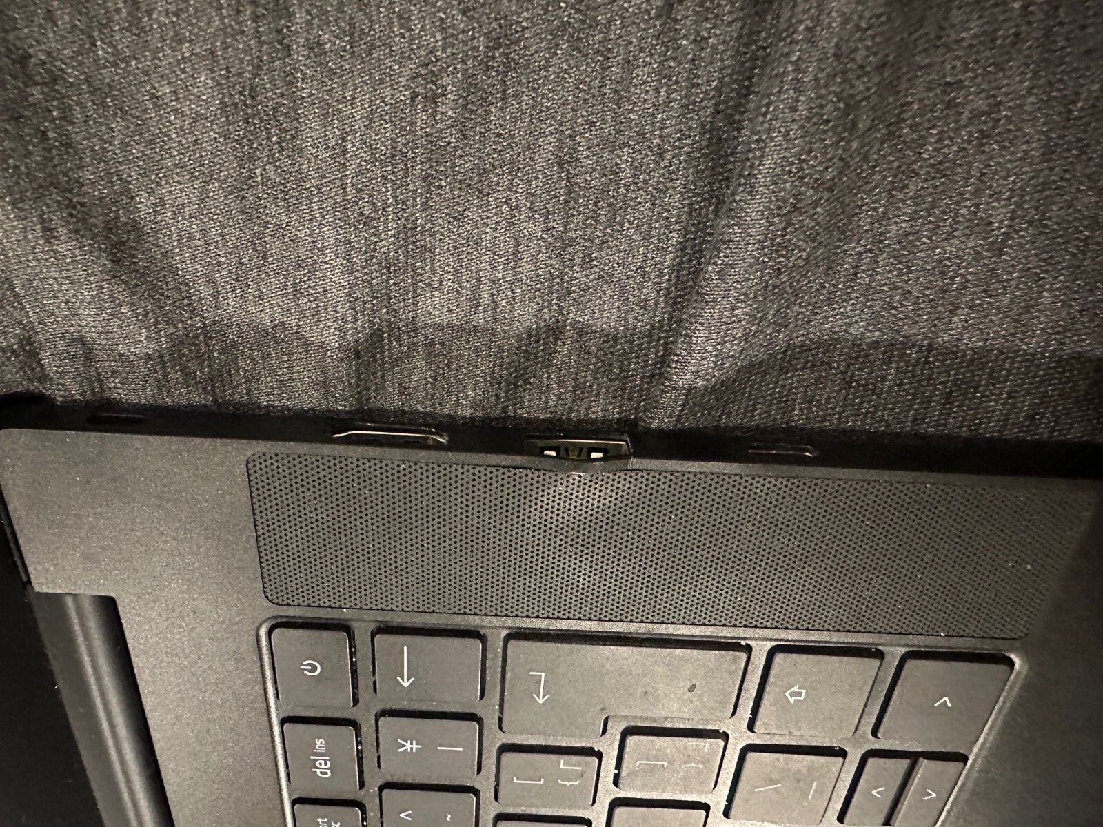Razer Blade RZ09-0370 16 3.3GHz AMD Ryzen 9 5900HX 16GB 1TB – RTX 3080