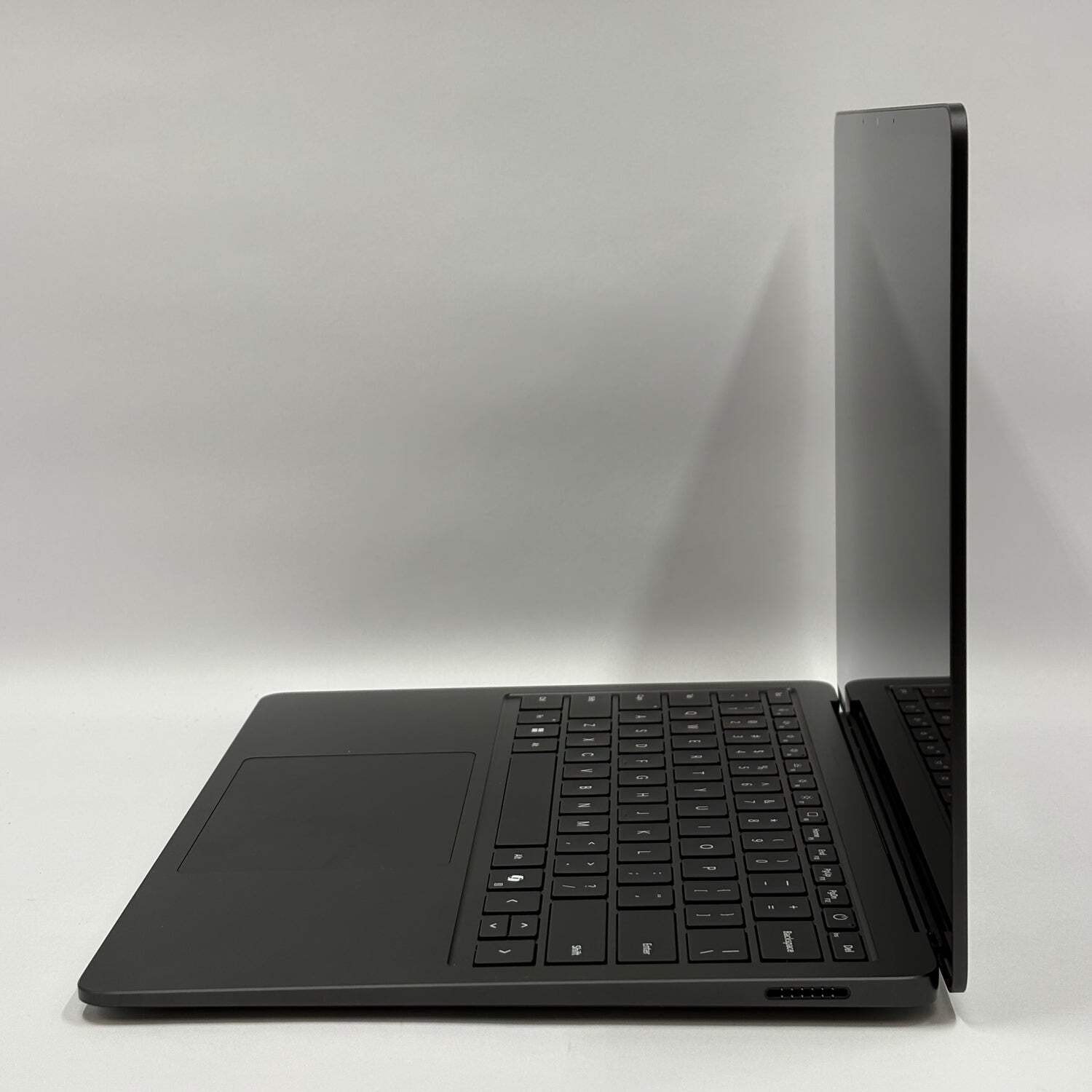 Microsoft Surface Laptop 7 2107 13.8″ Core Ultra 7 266V 2.2GHz 512GB SSD