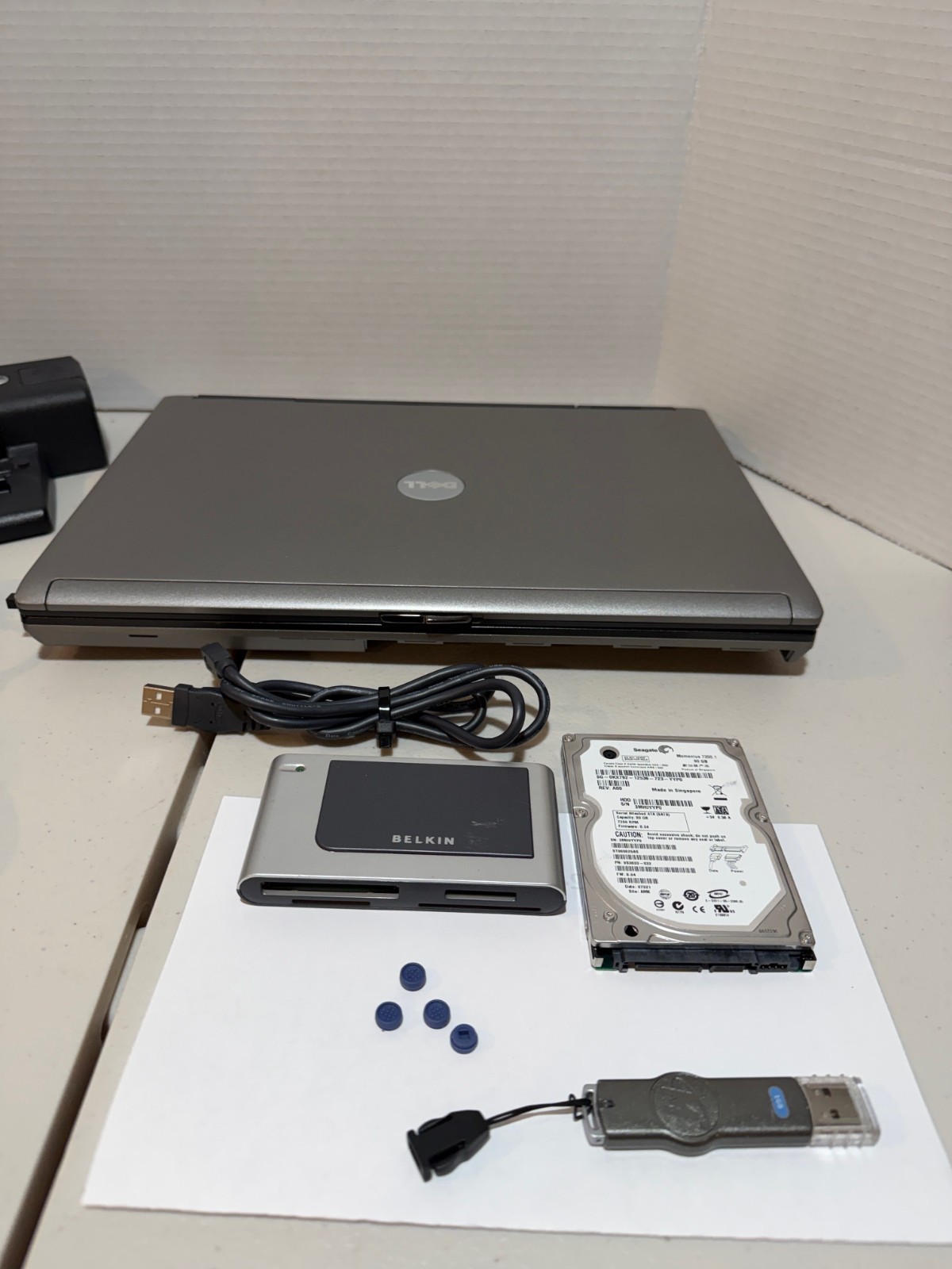 Dell D620 Laptop | Win XP Pro | 500GB SSD | 4GB RAM | Docking Station | WiFi