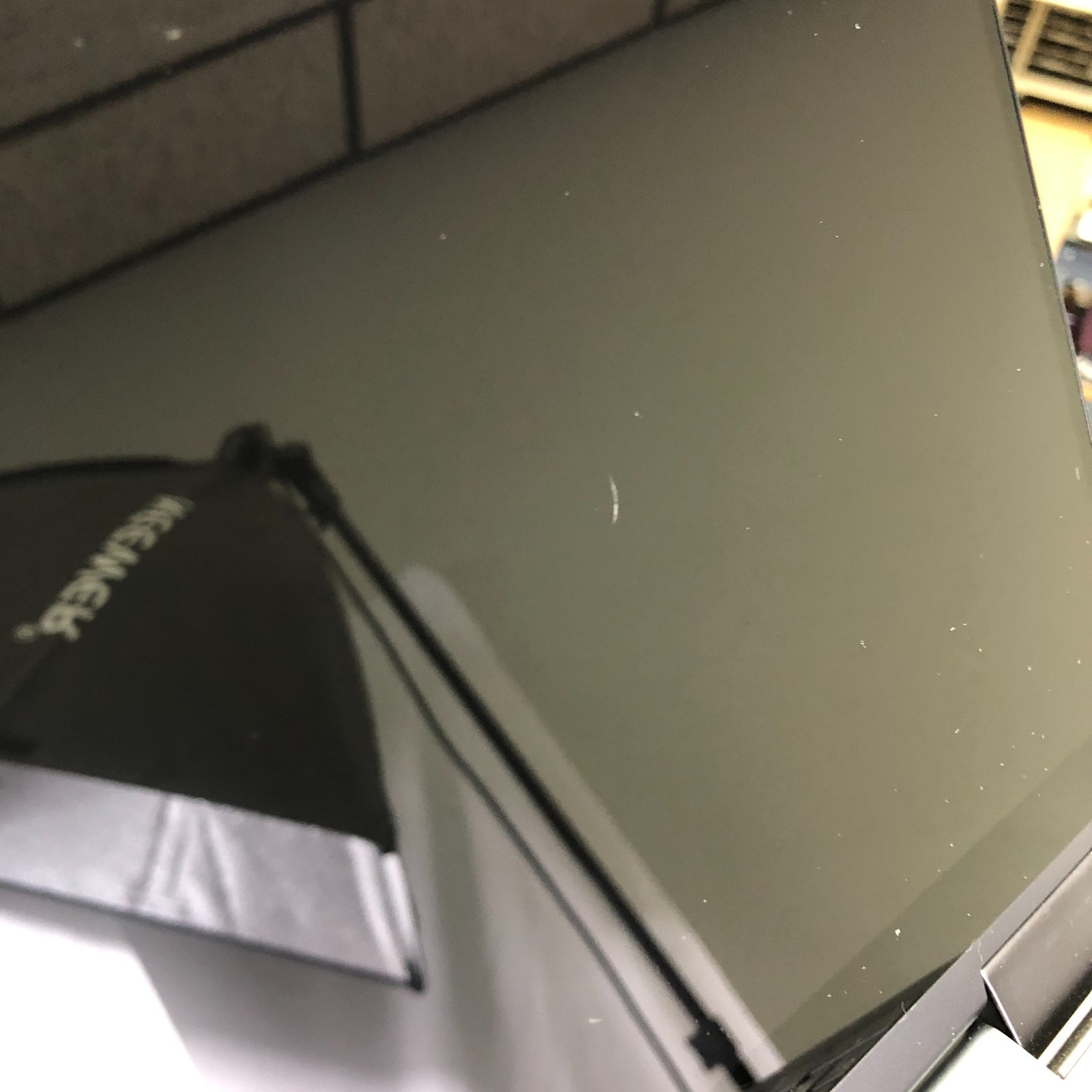Lenovo Yoga 7 15ITL5 15.6″ Intel Core i5-1135G7 2.4GHz 8GB 256GB SSD No OS READ