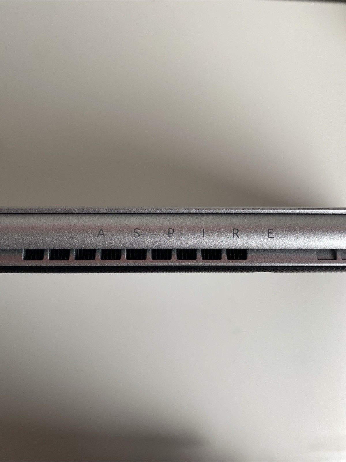 Acer Aspire 1 – 15.6″ FHD Intel N4500 4G RAM 128G Flash Drive Windows 11 S mode