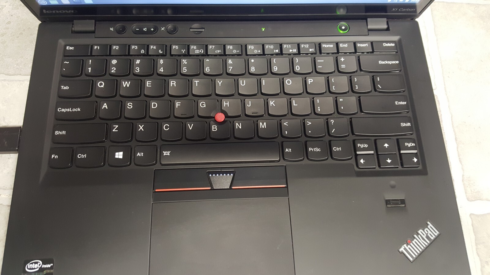 LENOVO THINKPAD X1 CARBON Intel Core i5 1.80 GHZ 4 GB RAM No SSD/OS/PWR ADAPTER