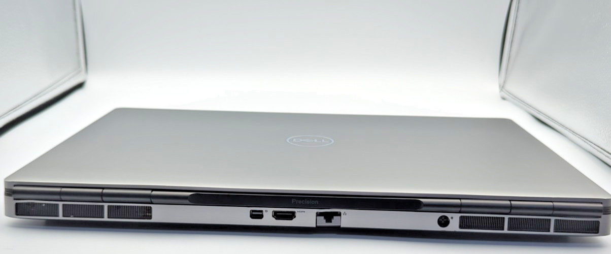 Dell Precision 7760 – i7-11850H | 32GB | 512 | Nvidia T1200 | Reconditioned w/AC