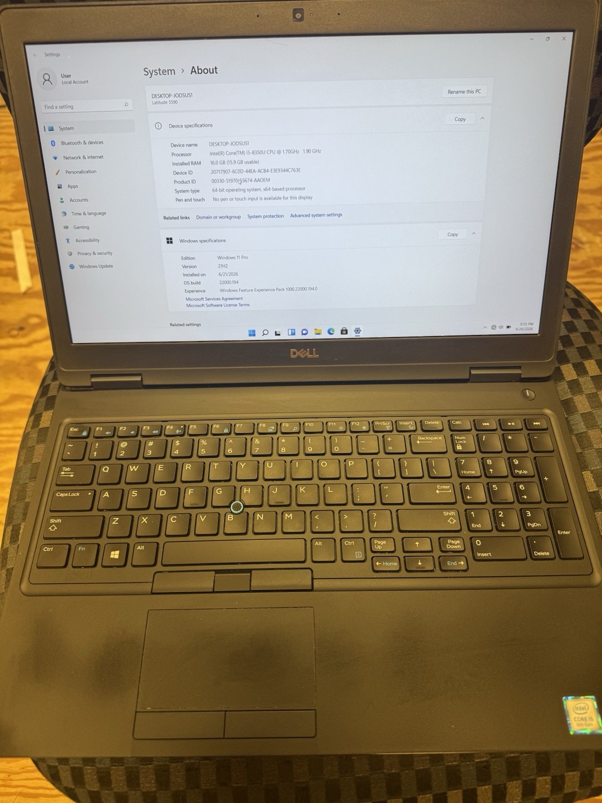 Dell Latitude 5590 15.6″ i5-8350U 1.70GHz 16GB 512GB SSD Win 11 Pro