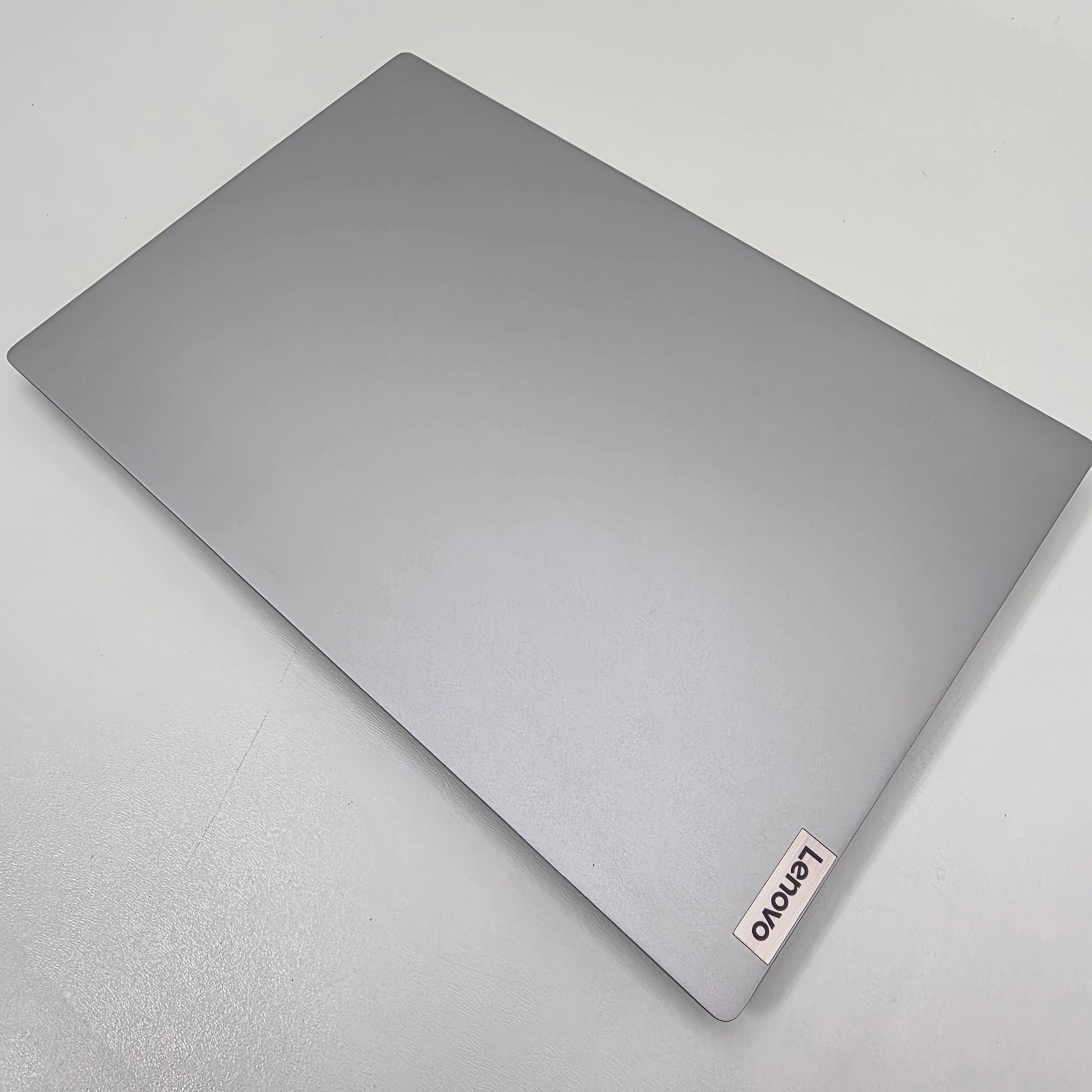 LENOVO IdeaPad 5 15ARE05 15.6″ Ryzen 7 4700U 2.00Ghz 8GB RAM 512gb NVMe WIFI