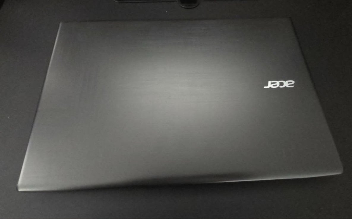 Acer Aspire E5-575-33BM Laptop – UPGRADED RAM – 8GB – NO RESERVE