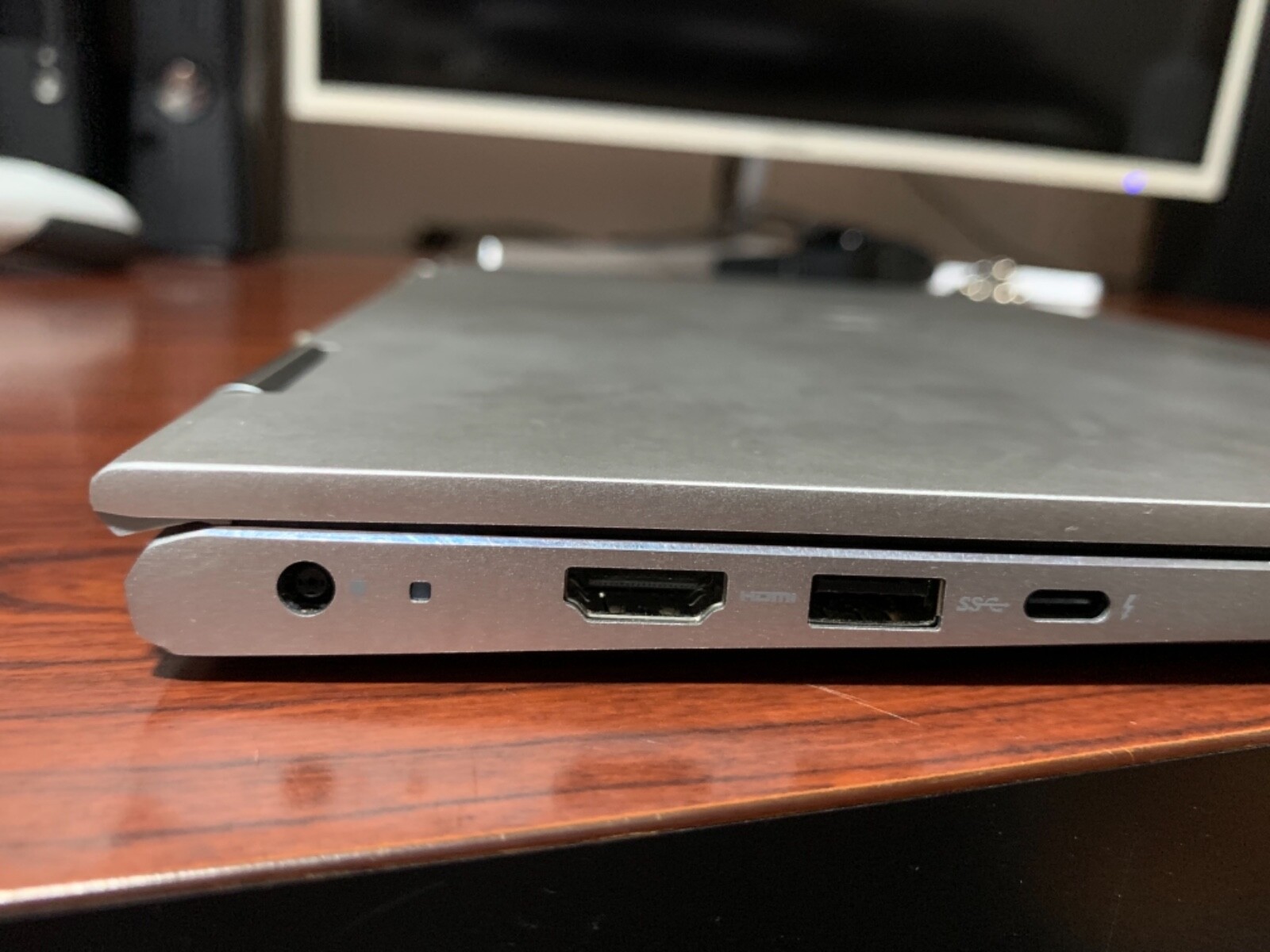 Dell inspiron 7506 2-in-1 Laptop 15.6 Touch i5-1135G7 11th 8GB RAM 256GB SSD