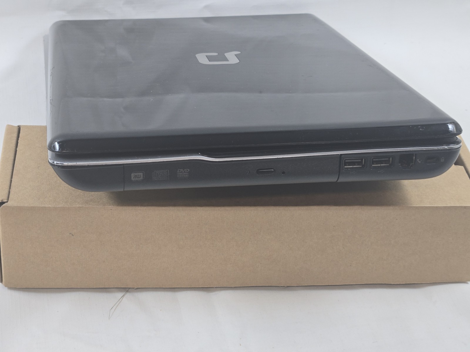 Compaq CQ56 Laptop PC – Windows 7 Home Premium – Intel Processor – Parts Only