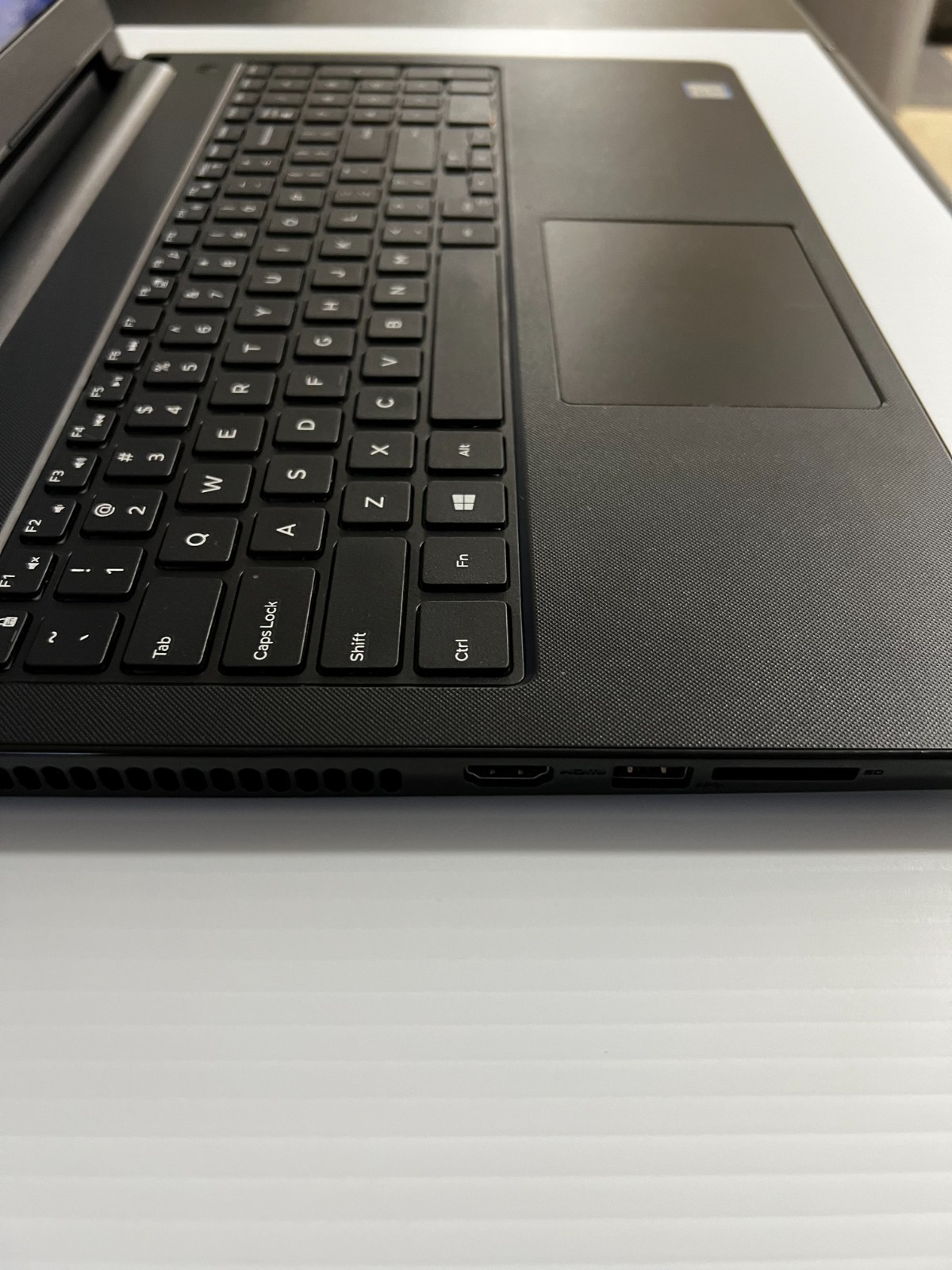 Dell Inspiron 5566 Laptop – Clean, Windows 11 Pro, OEM Adapter, Ready to use.