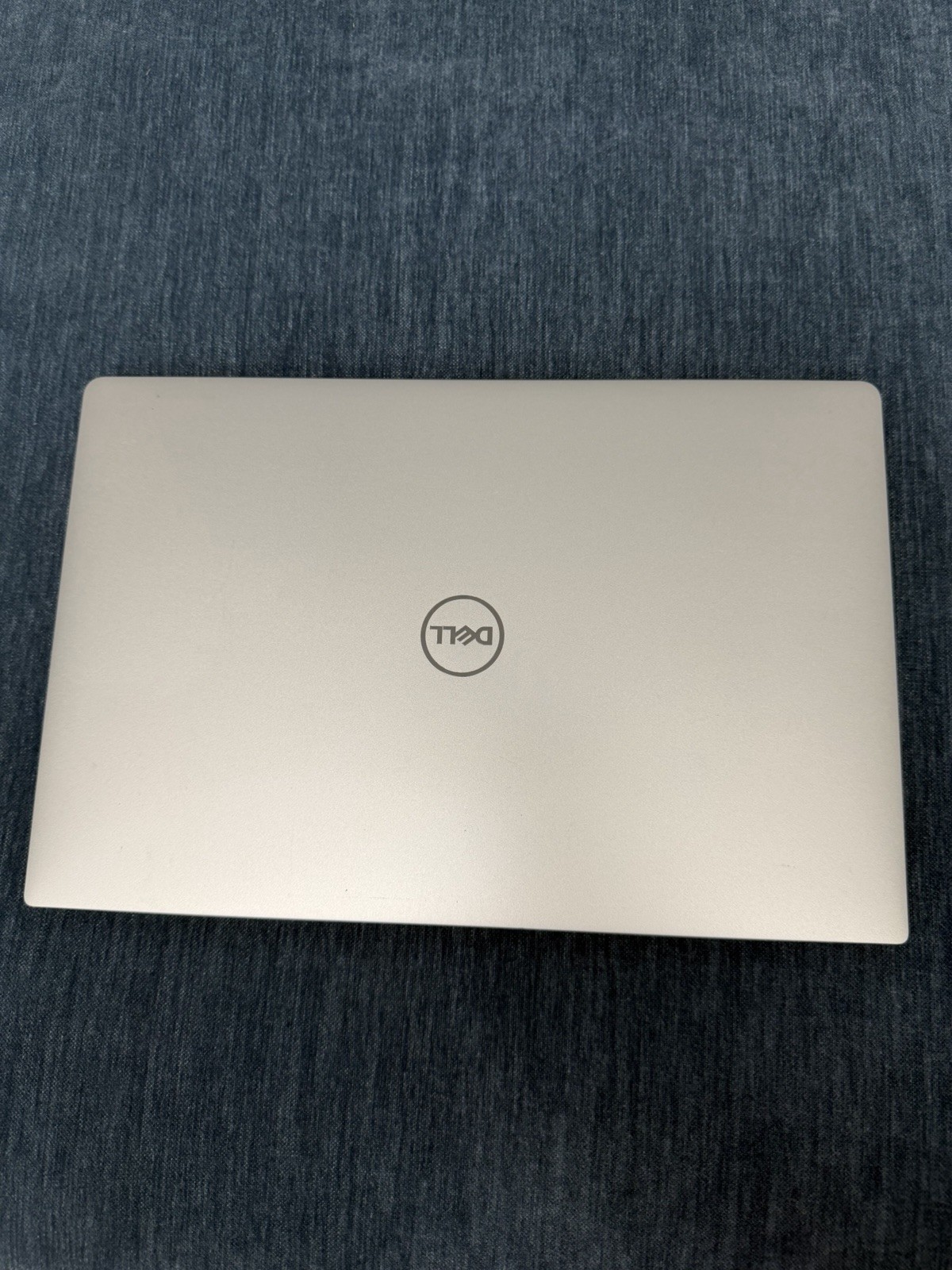 Dell XPS 13 7390 13.4 inch (512GB NVMe Core i7 10th Gen., 1.10GHz, 16GB Read!