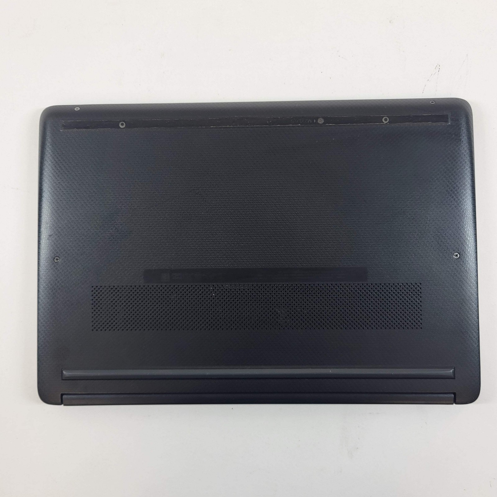 HP Blacktop 14-FQ0XXX 14″ AMD 3050U 2.3GHz 4GB RAM 128GB SSD