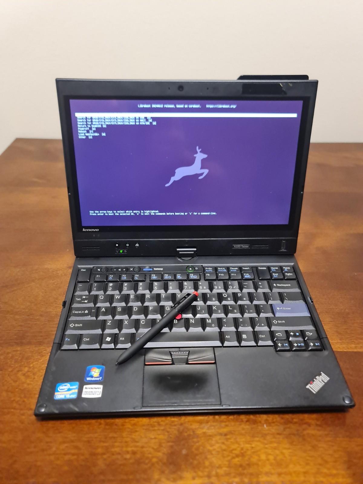Libreboot Lenovo Thinkpad X220 Tablet IPS LCD Intel i5 16GB RAM 256GB SSD Linux