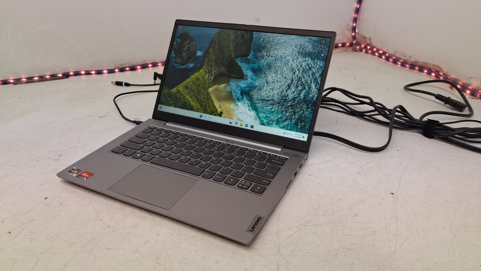 Lenovo ThinkBook 14 G3 ACL (Ryzen 3 5300U, 16GB RAM, 512GB SSD) NO PERIPHERALS