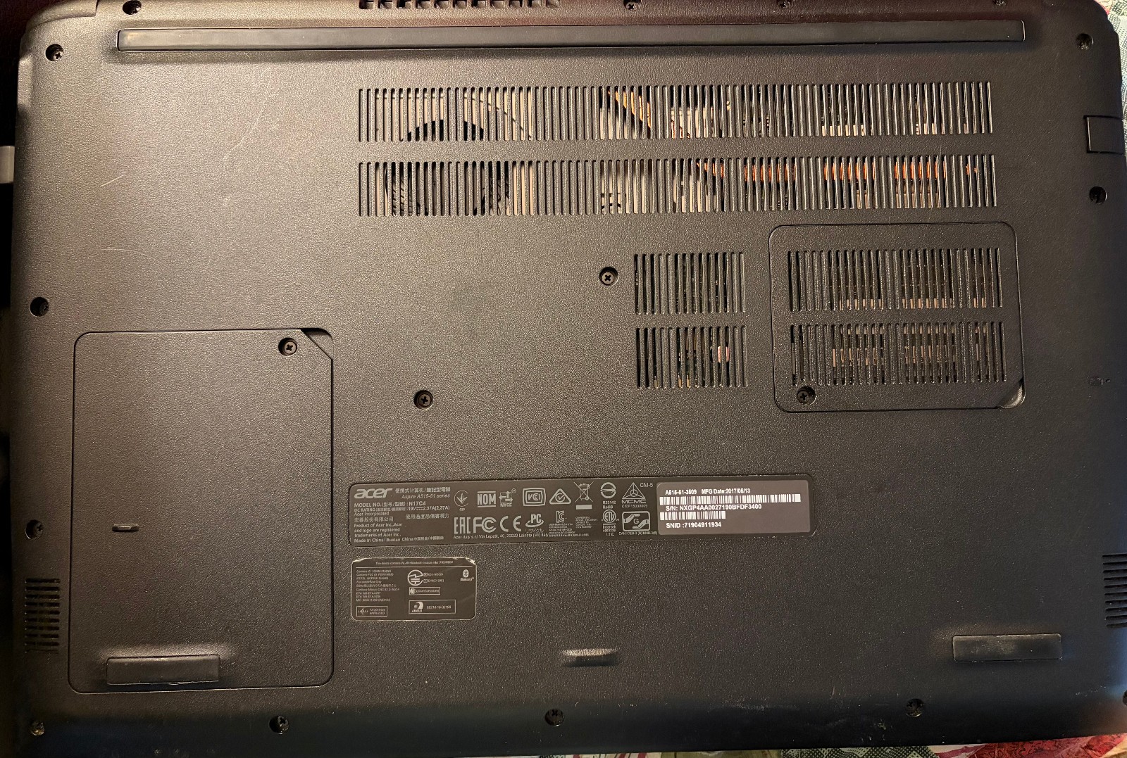 ACER ASPIRE E5-575 15.6″ Laptop | i3-7100U@2.40GHz | 8GB RAM | 1TB HDD | Win 10
