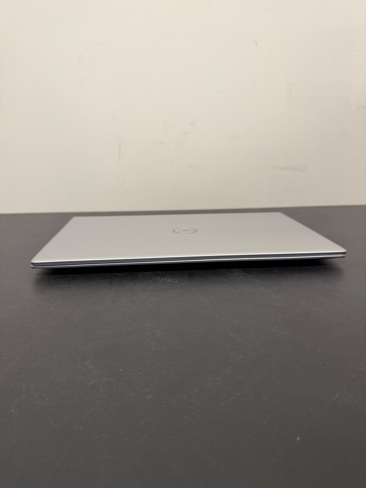 Dell Inspiron 5502 15.6″ FHD Intel Core i5-1135G7 8GB RAM 512GB SSD Windows 11