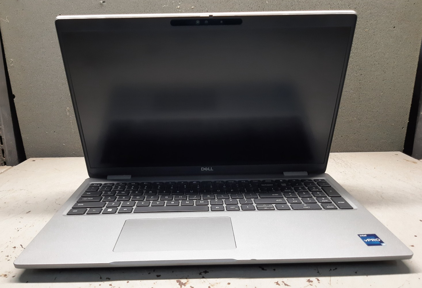 Dell Latitude 5540 15.6″ i5-1345u 8GB RAM 256GB SSD Windows 11 Touch
