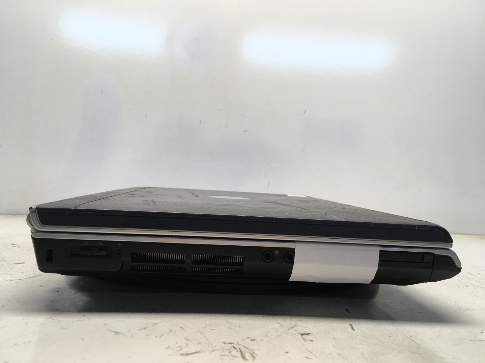 Dell Inspiron 1520 Intel Core 2 Duo 06FD 1.6GHz 2 GB NO HDD