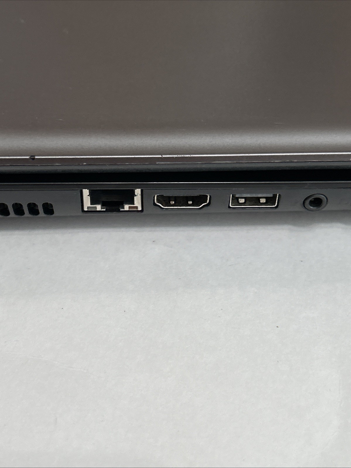 HP 655 15.6” / AMD E1 Parts Repair Only !! Vista College Logo
