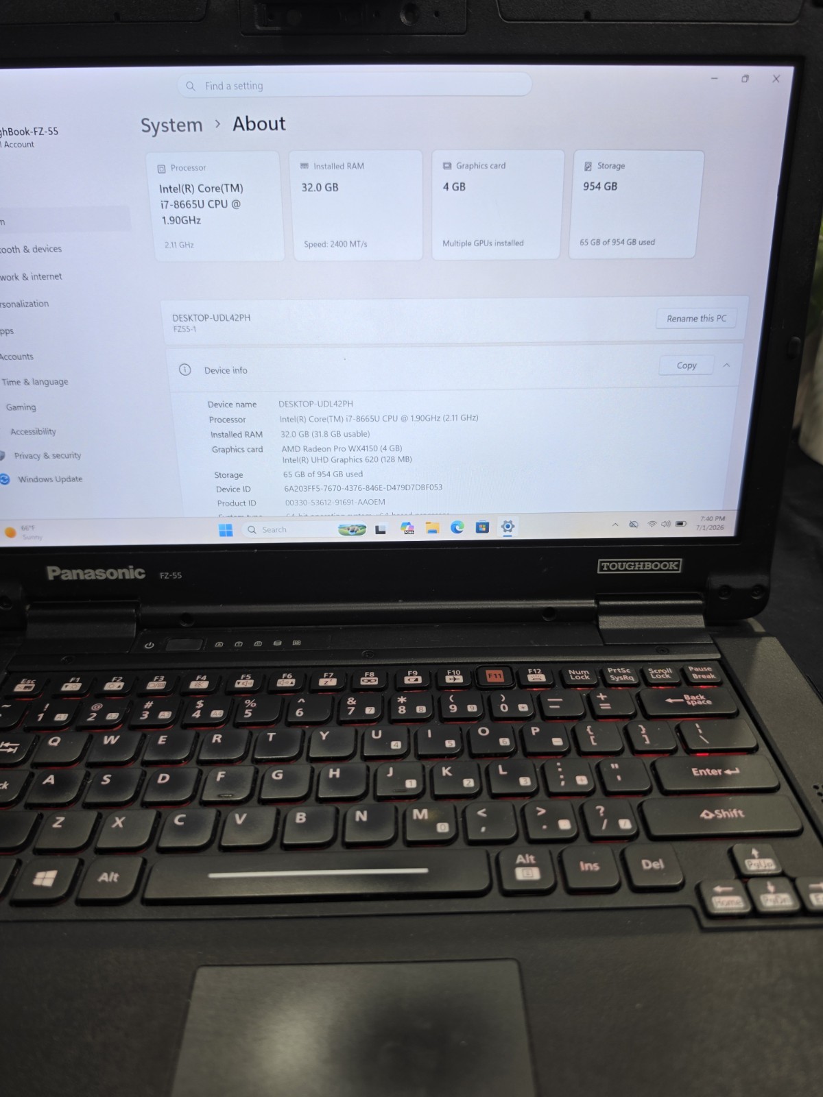 Panasonic FZ-55 Toughbook i7 32GB 1TB AMD GPU WX4150 4G LTE (Low Hours)