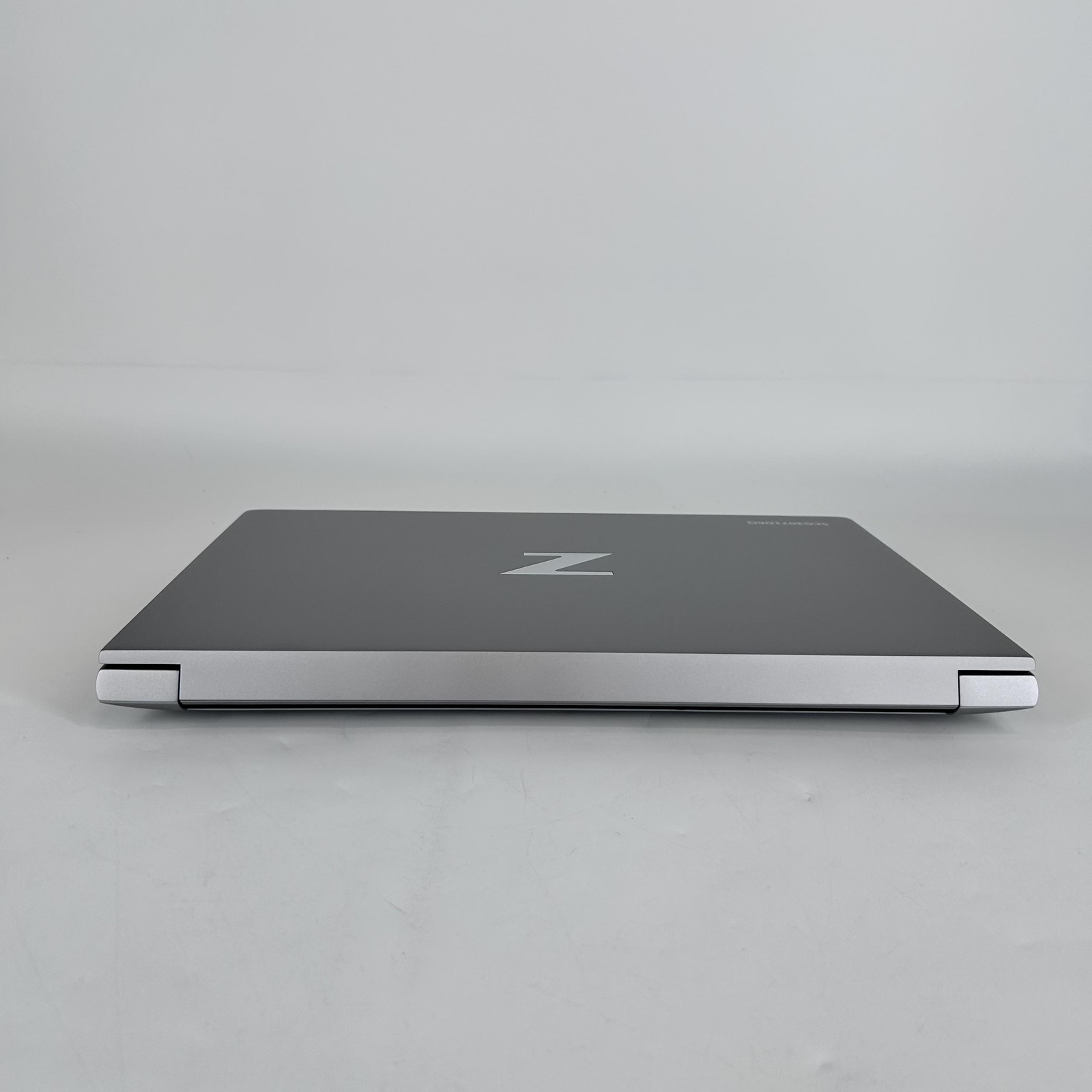 HP ZBook Fury 16 G9 FHD+ 2.1 GHz i7-12850HX 32GB 1TB SSD RTX A2000 Very Good
