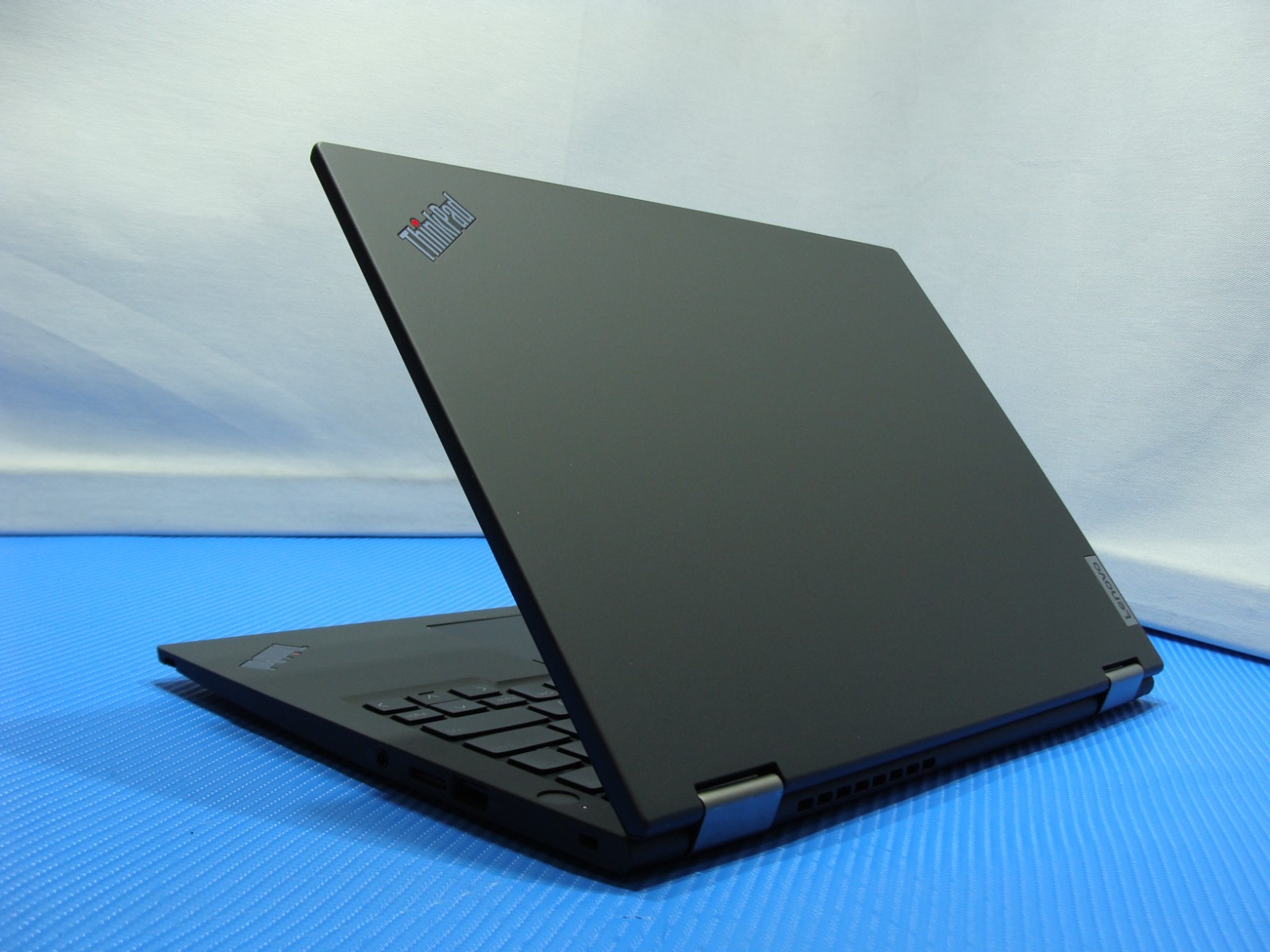 Lenovo ThinkPad X13 Yoga Gen 2 4G LTE 13.3″ TOUCH i7-1185G7 3GHz 16GB 256GB +PEN